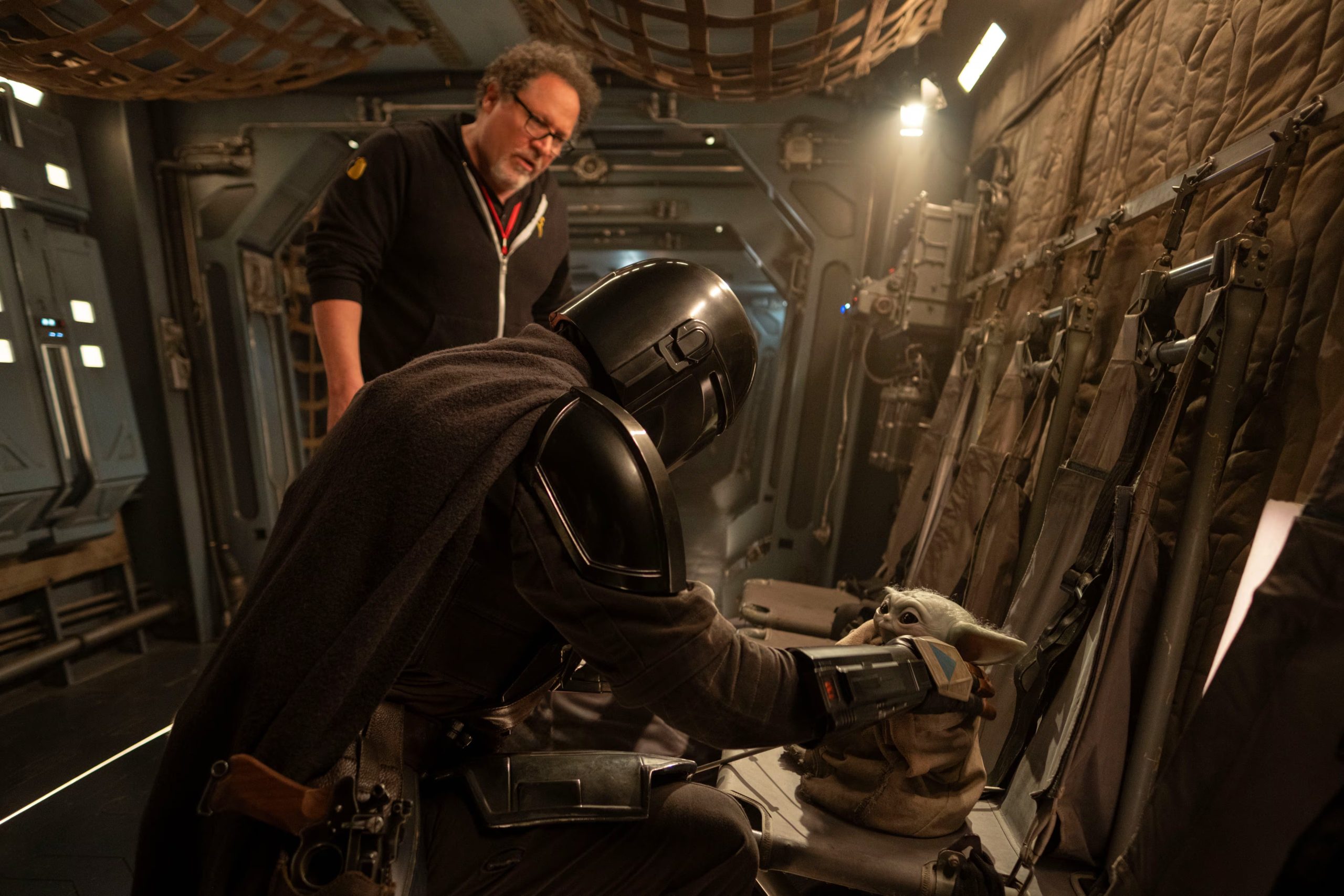 Jon Favreau dirige su primera película de Star Wars, 'El Mandalorian y Grogu', con estreno previsto para el 22 de mayo en cines