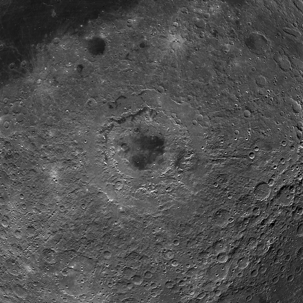 La Cuenca Oriental se habría formado hace 3.800 millones de años, al final de una etapa de intensos impactos de asteroides y cometas (NASA/GSFC/Arizona State University)