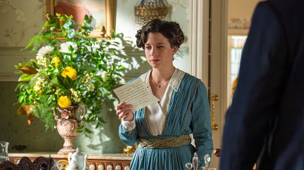 La Promesa: El Patronato rechaza el proyecto de refugio de Martin. (RTVE)