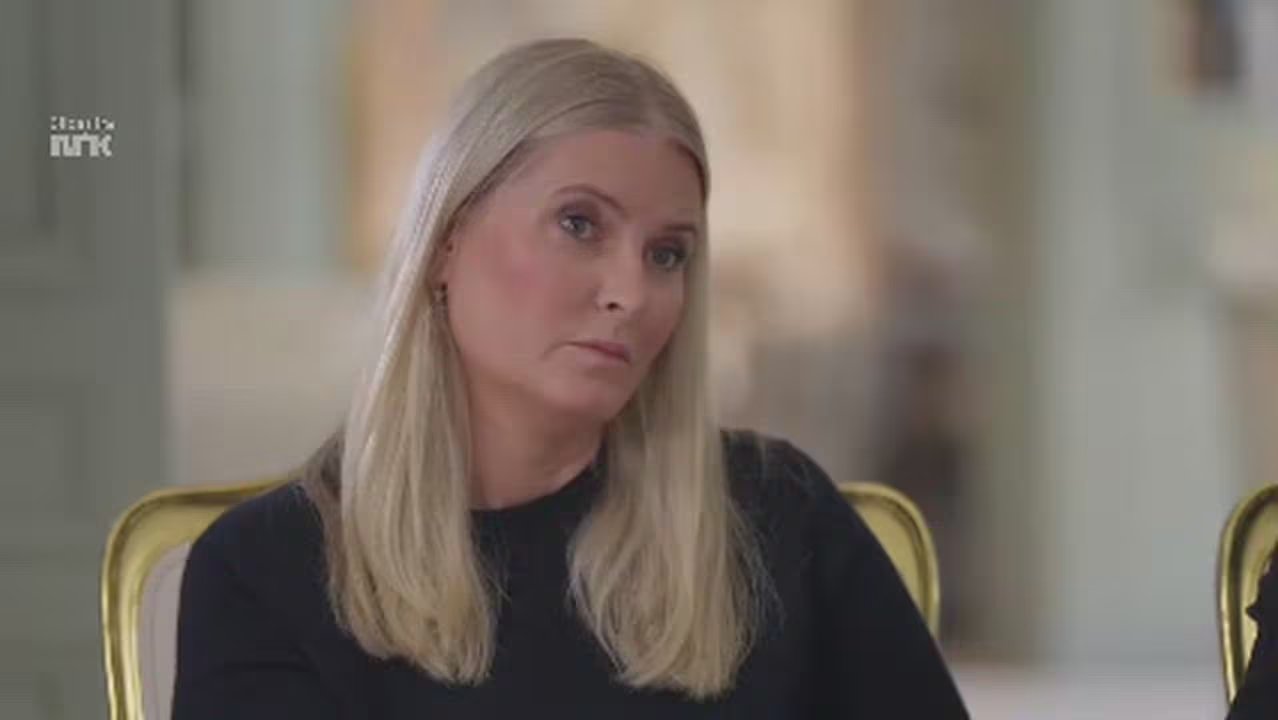 La princesa Mette-Marit habla de su vínculo con Epstein en una entrevista en televisión (NRK)