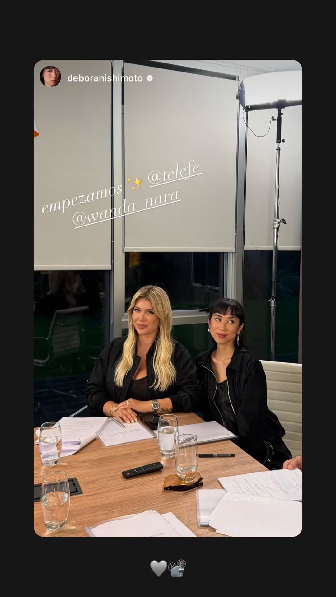 Wanda Nara y Débora Nashimoto en la serie vertical sobre el escándalo mediático