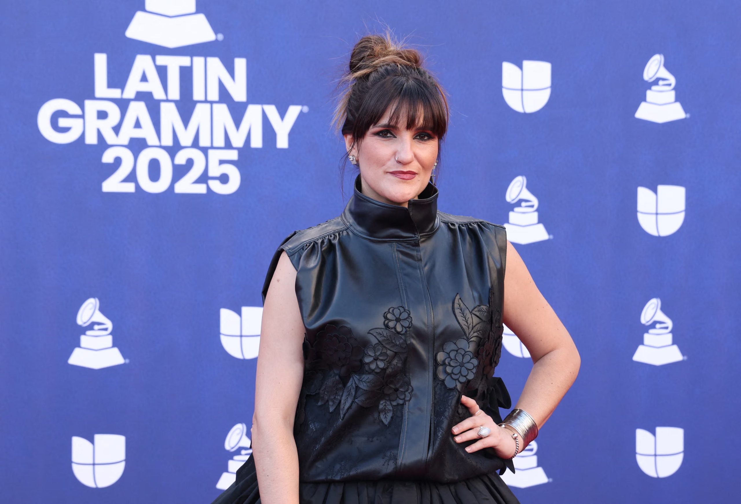 Rozalen en la gala de los Grammy Latinos de 2025. (REUTERS/Ronda Churchill)