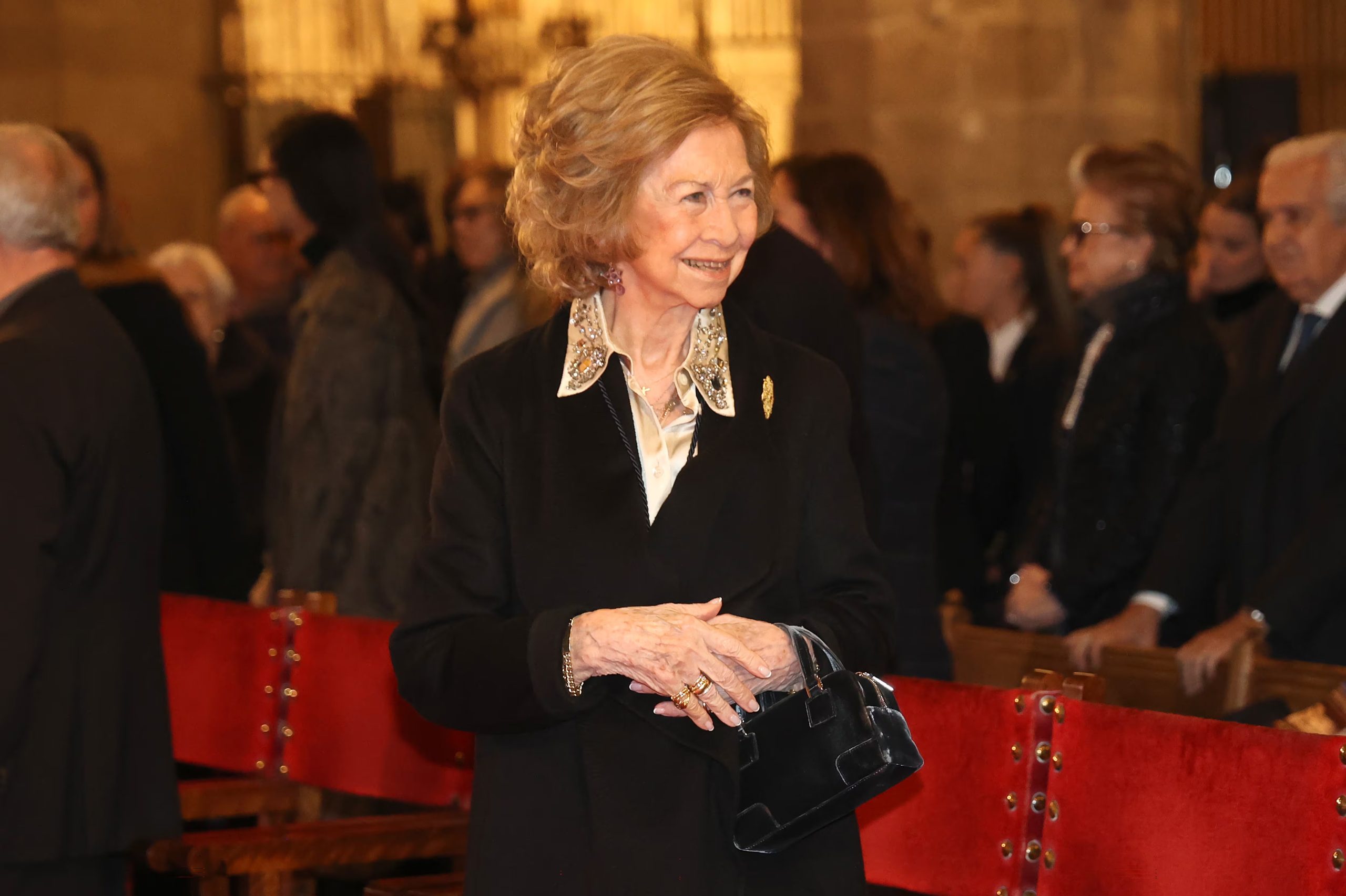 La Reina Sofía asiste al concierto anual de Pascua, en la Catedral Basílica de Santa María de Mallorca, a 30 de marzo de 2026, en Palma de Mallorca. (Europa Press).