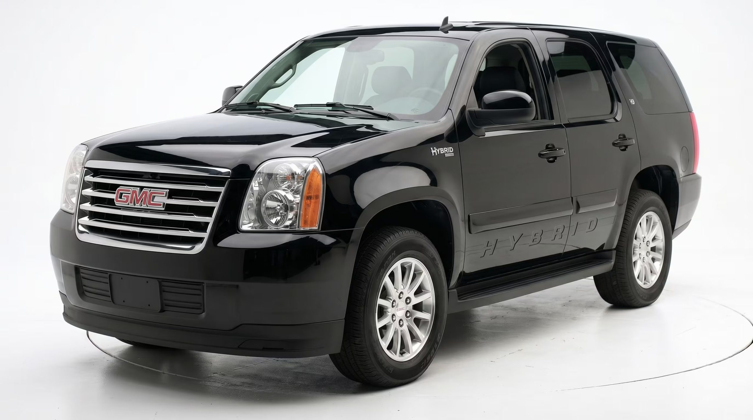 El GMC Yukon Hybrid combina funcionalidad y sostenibilidad en una apuesta de Williams por la movilidad ecológica (Imagen Ilustrativa Infobae)