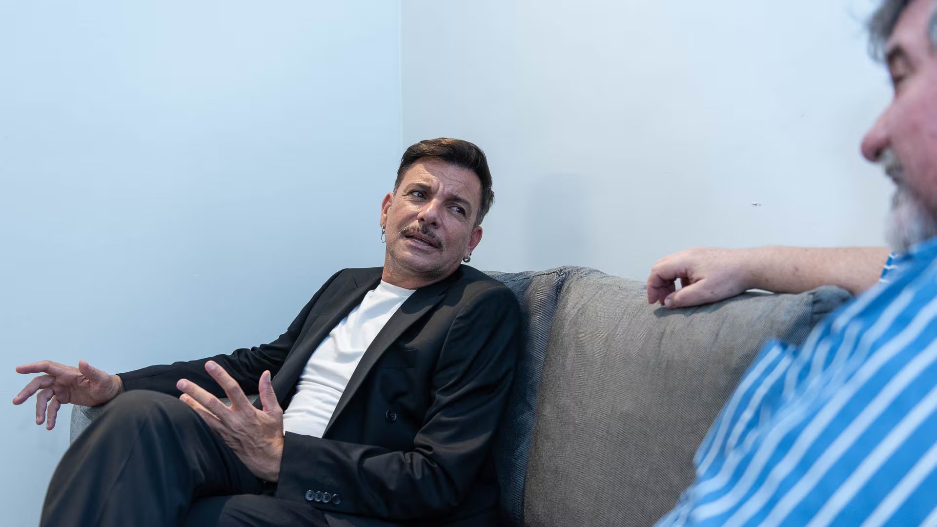 En el sofá del camarín, Bossi en la charla con Teleshow