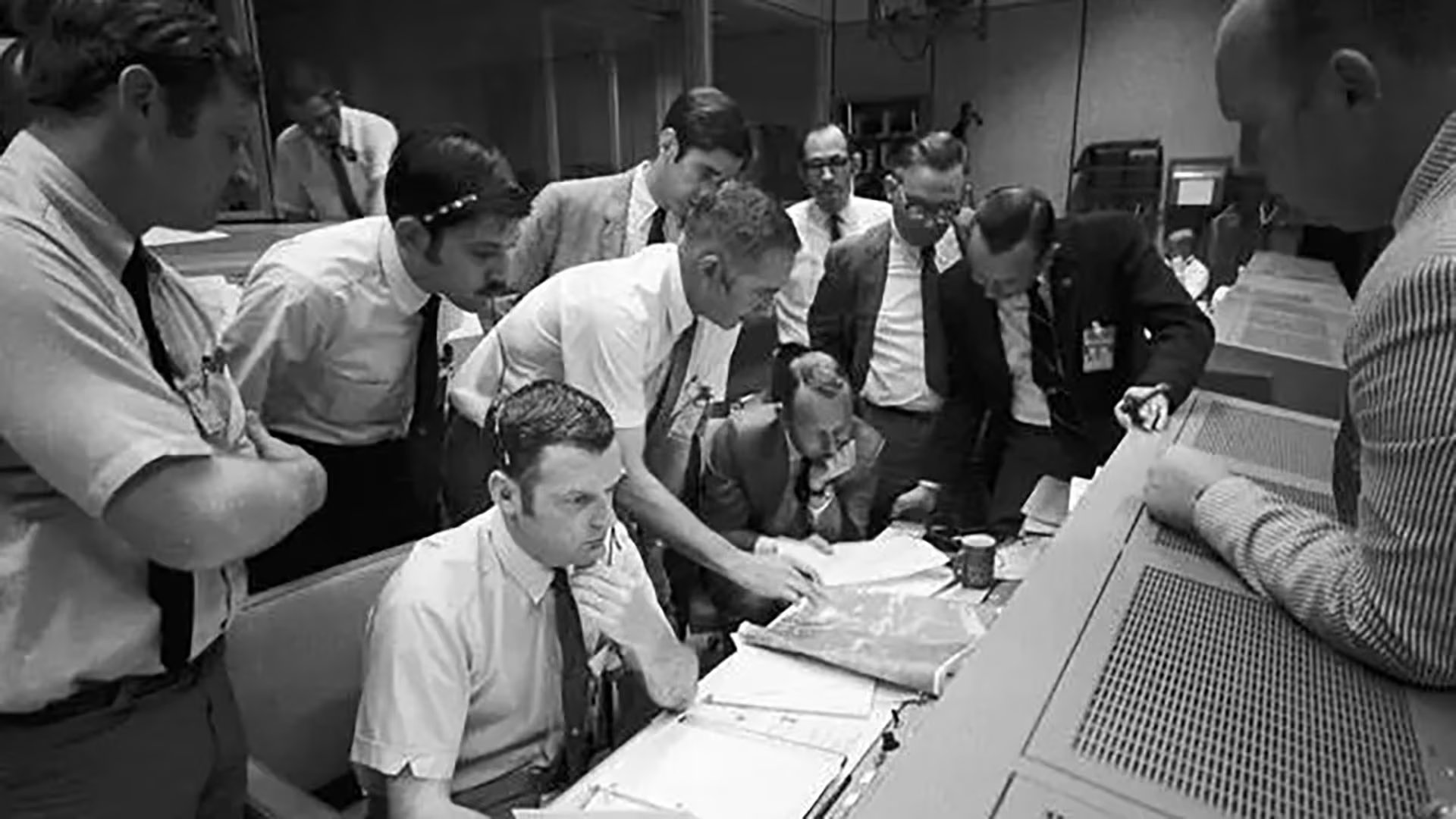 El viaje de regreso puso a prueba la supervivencia de la tripulación de Apolo 13, que enfrentó frío extremo, infección renal y escasez de recursos (NASA)