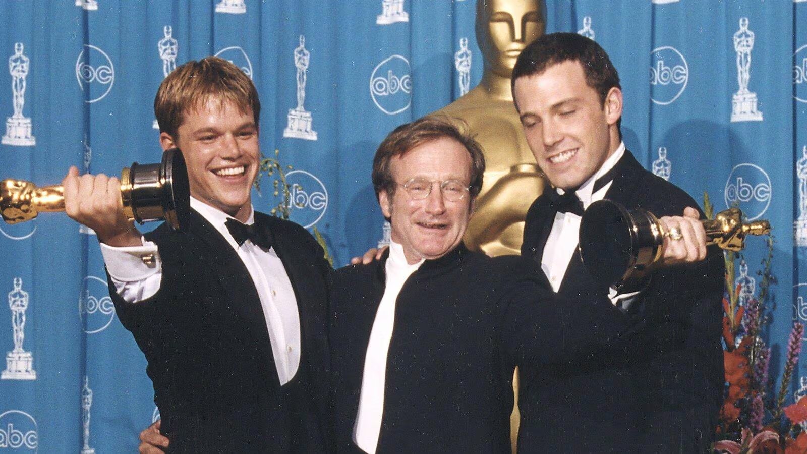 Matt Damon, Robin Williams y Ben Affleck consiguieron ganar el Oscar por 'El indomable Will Hunting'