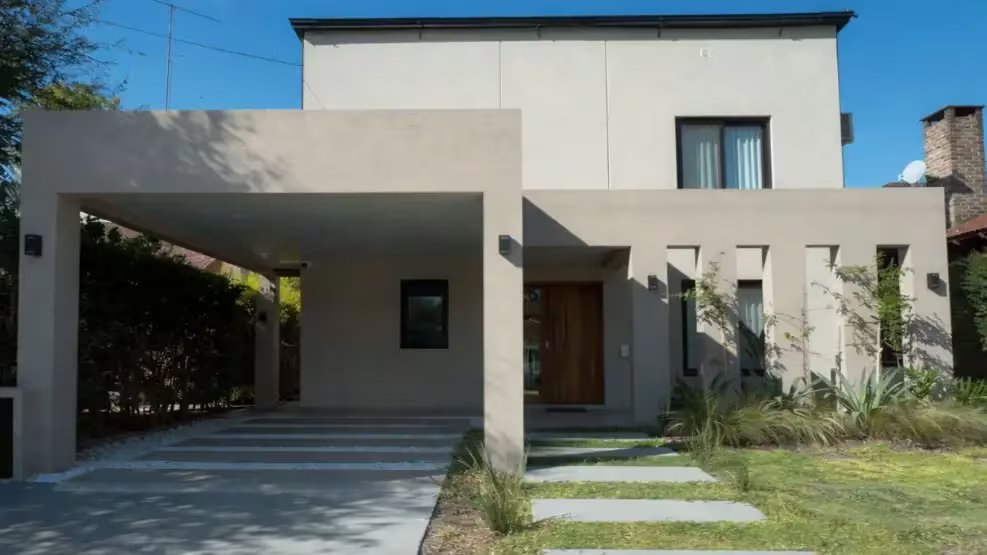 Según detalló la escribana, la casa en el Country Indio Cuá Golf Club Exaltación de la Cruz fue pagada por transferencia
