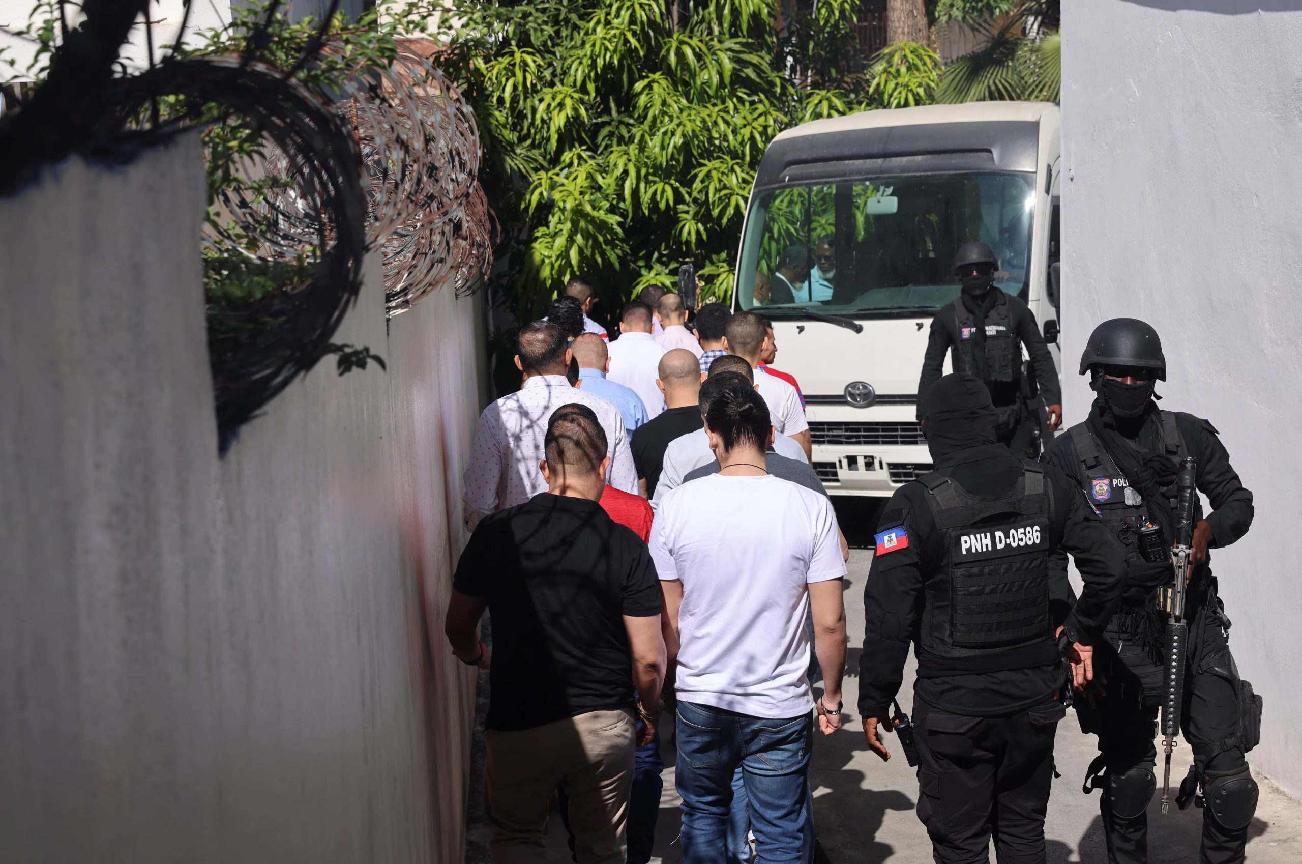 La defensa de los exmilitares colombianos denuncian irregularidades en el proceso - crédito Reuters 