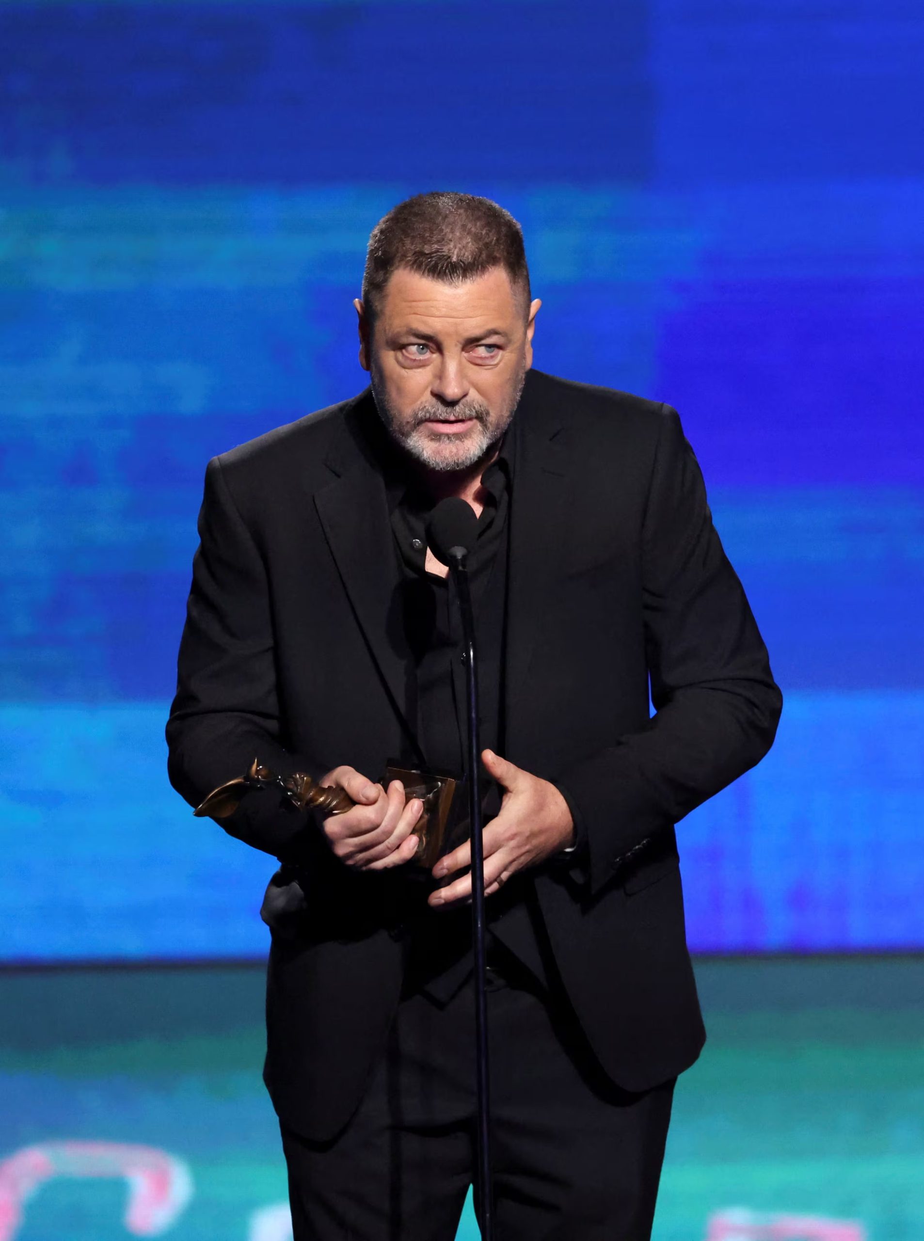 Offerman recibió el Emmy a Mejor Actor Invitado por su papel en la serie, consolidando su carrera en la industria del entretenimiento (REUTERS/Mario Anzuoni)