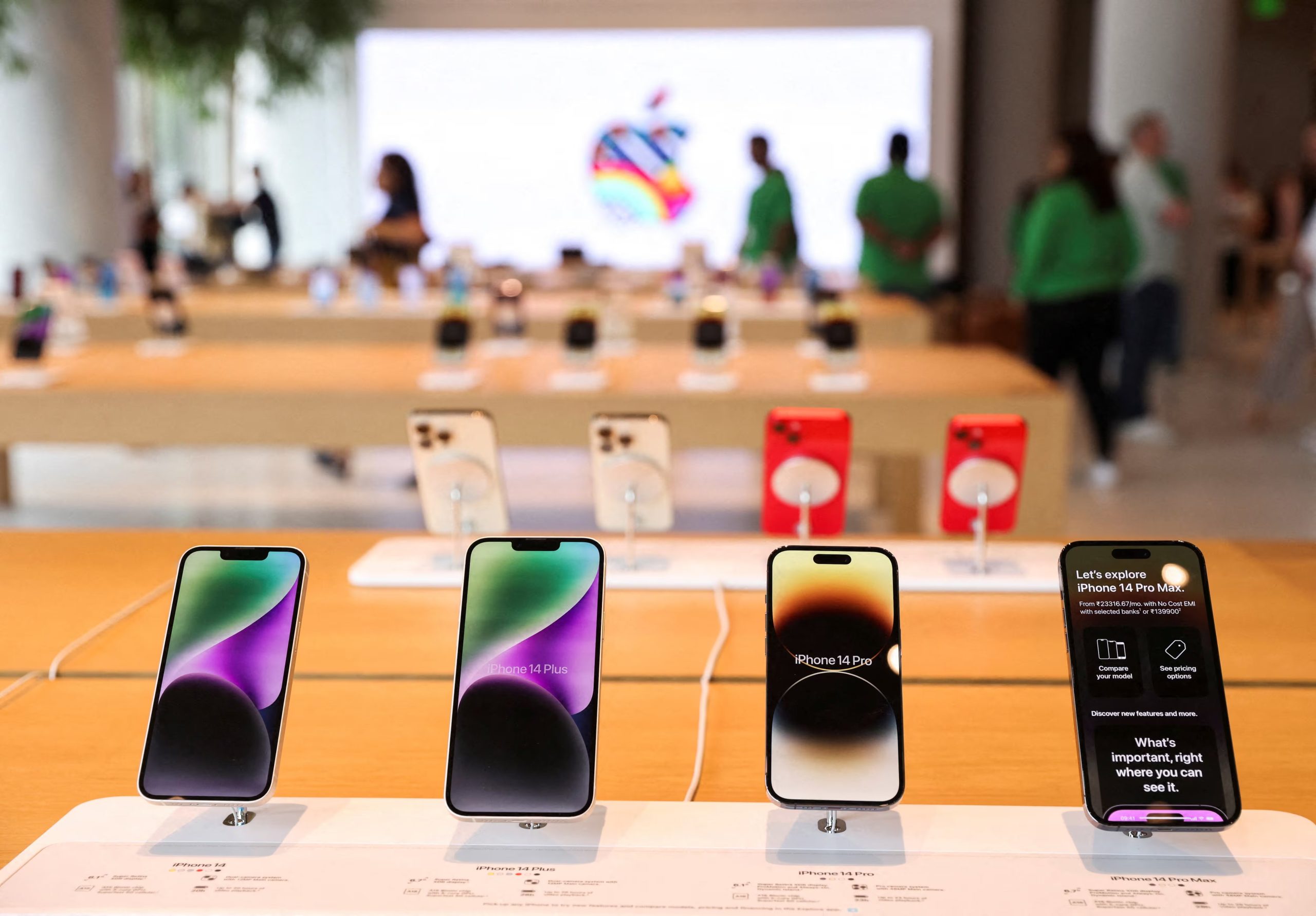 Hasta ahora, Apple había logrado mantener los precios estables gracias a acuerdos con proveedores. REUTERS/Francis Mascarenhas/File Photo