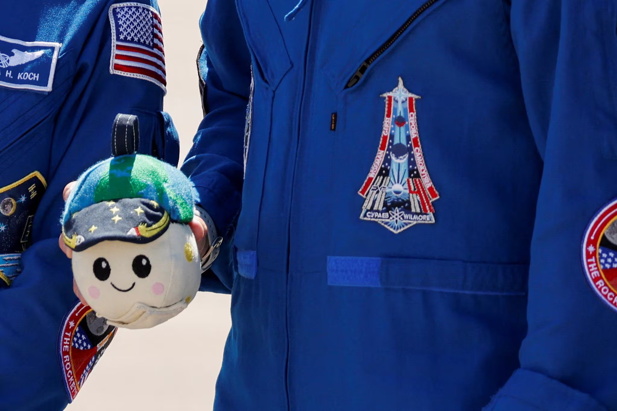 “Rise” se transformó en la mascota oficial de la misión Artemis II de la NASA REUTERS/Joe Skipper