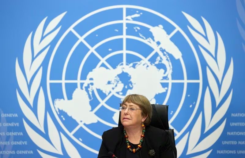 La alta comisionada de Derechos Humanos de la ONU Michelle Bachelete en una conferencia de prensa en Ginebra. Suiza, 9 de diciembre de 2020 (REUTERS/Denis Balibouse)