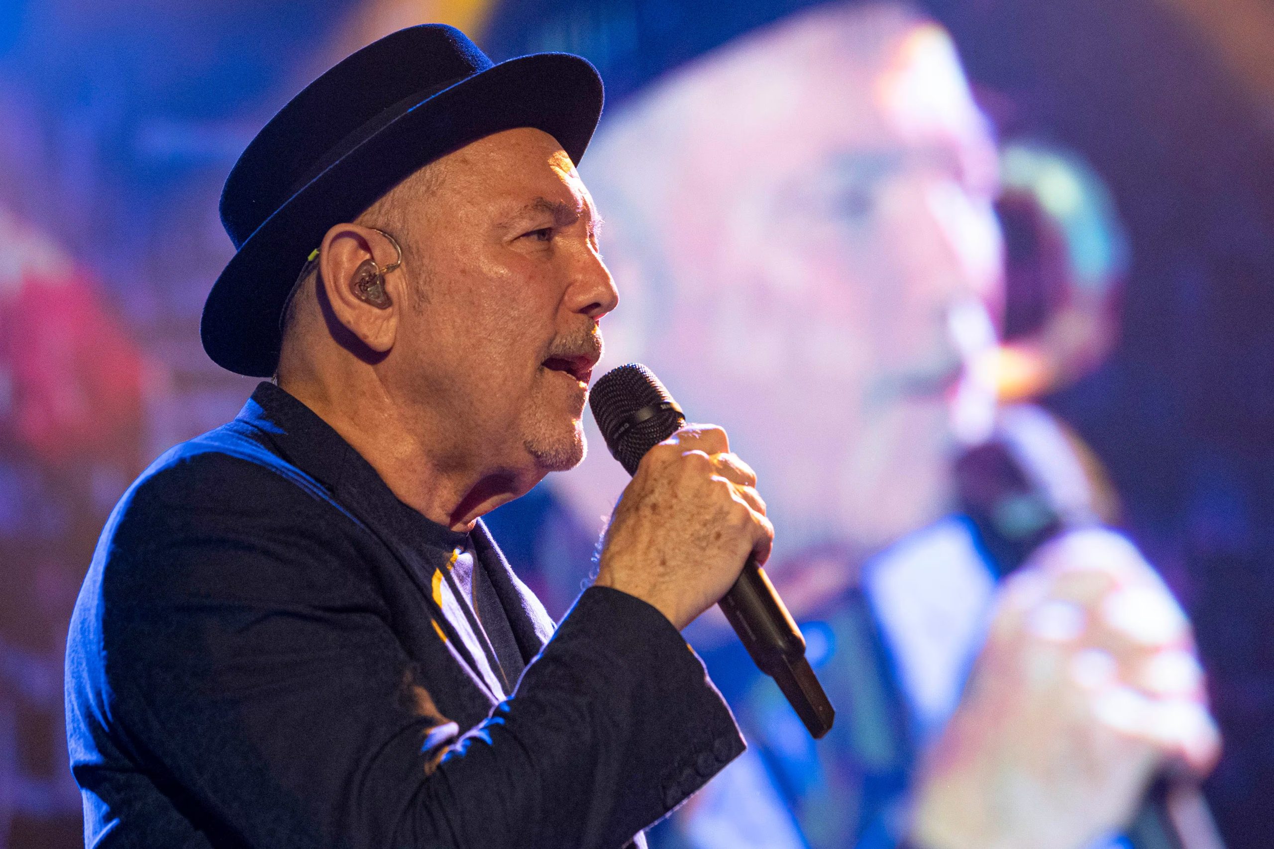 Fotografía de archivo del afamado cantante y actor panameño Rubén Blades, durante una presentación, en Cartagena (España). EFE/Marcial Guillén
