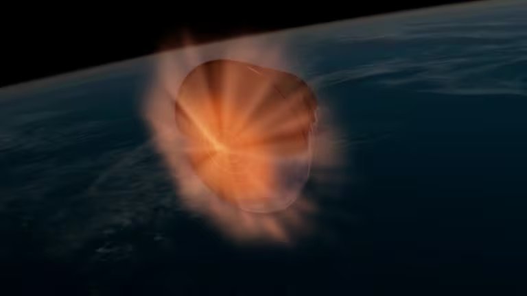 Cuatro astronautas viajaron más lejos de la Tierra que cualquier otra misión anterior en la cápsula Orión durante Artemis II (NASA)
