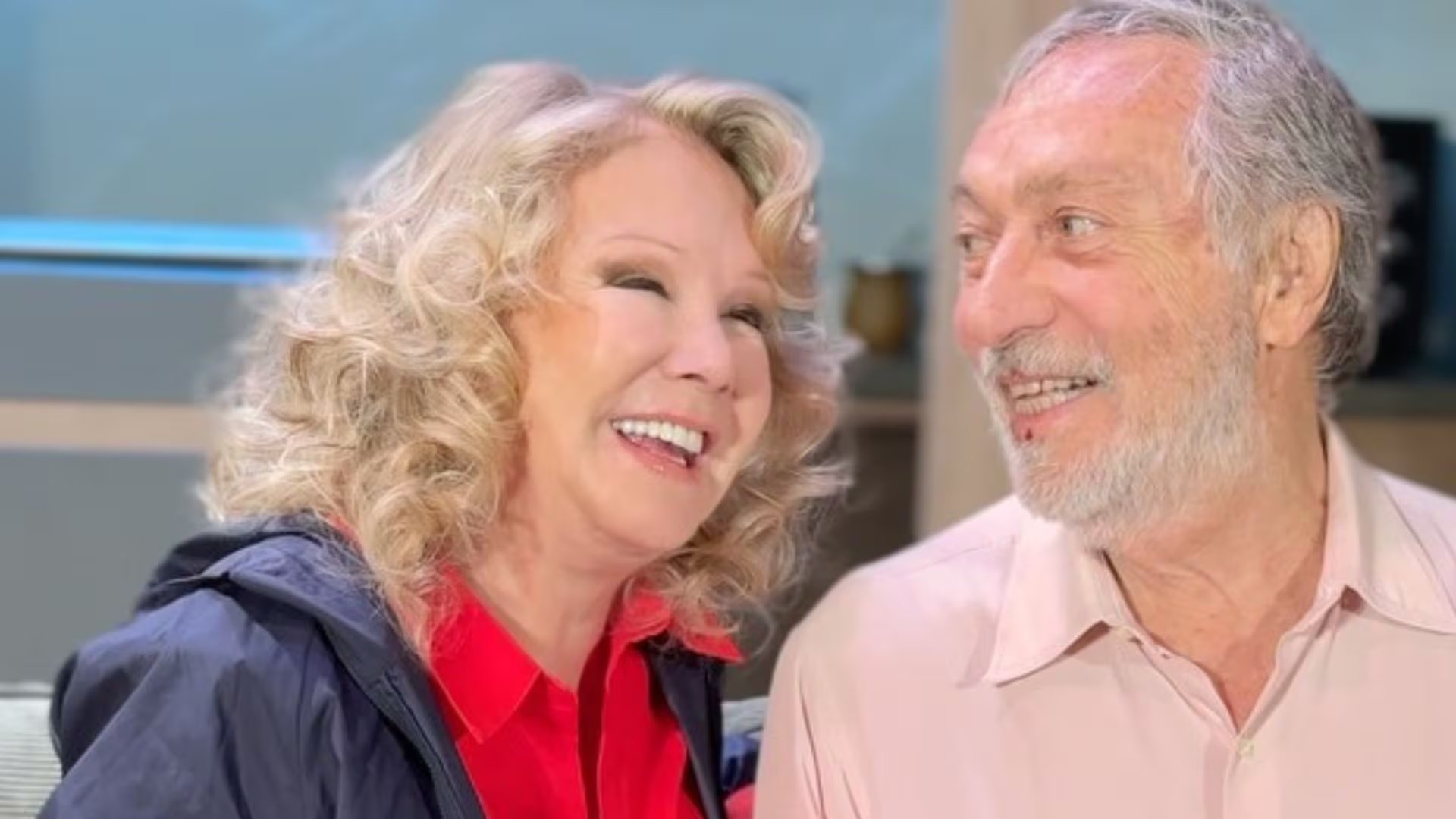 “Ahora no tengo un ángel, sino dos: La China y Beto”, escribió la actriz junto a la publicación.