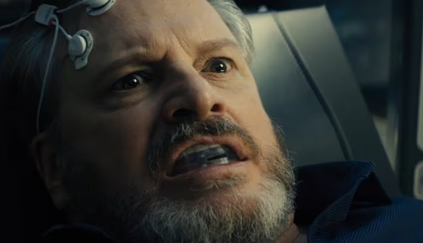 Colin Firth en 'El día de la revelación' (Universal Pictures)