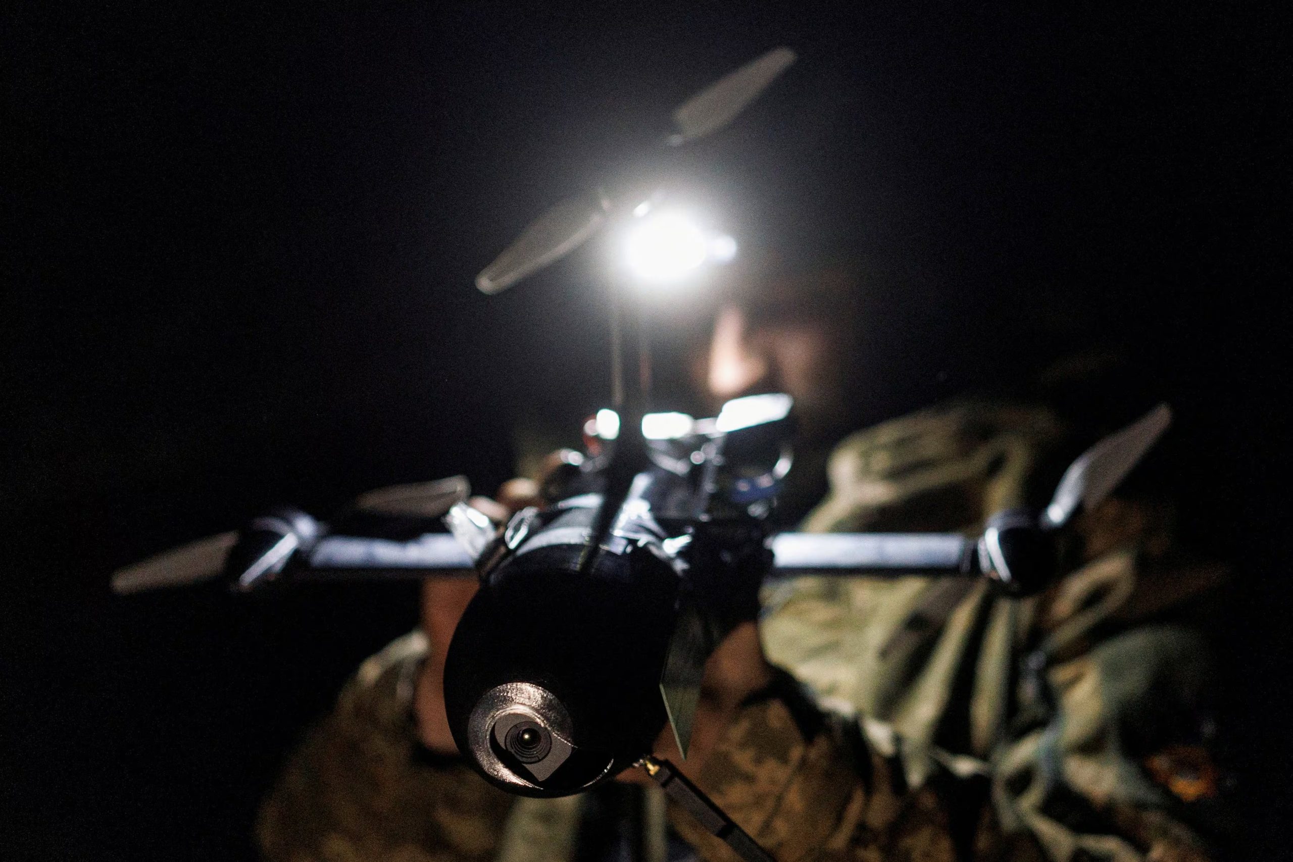 Un dron interceptor FPV P1-Sun. REUTERS/Valentyn Ogirenko