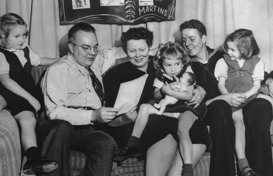 La exposición prolongada al agua dificultó el análisis forense, pero los expertos lograron generar un perfil genético a partir de restos óseos sumergidos (AP)