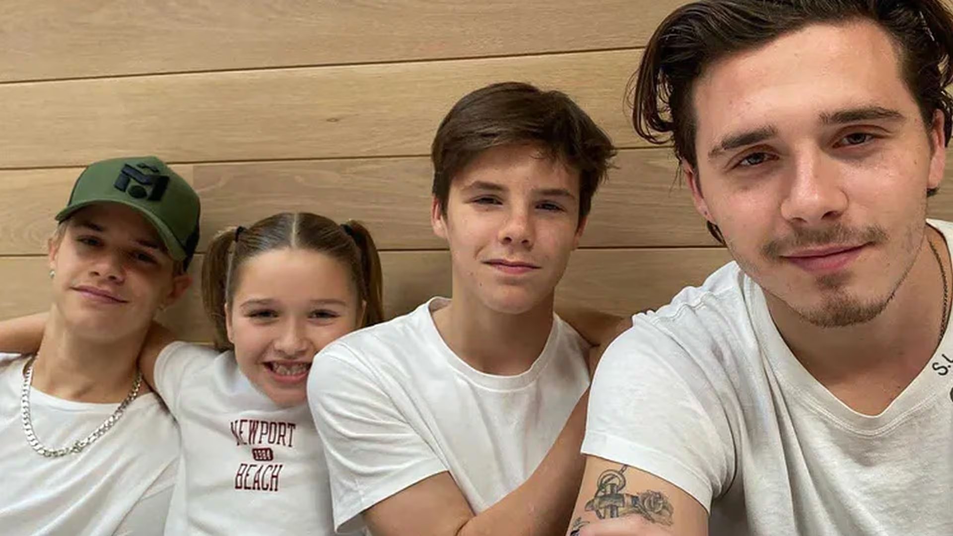 La diseñadora elogió la actitud de su hija menor, Harper, destacando su carácter sensato, amable y trabajador (Instagram/@victoriabeckham)