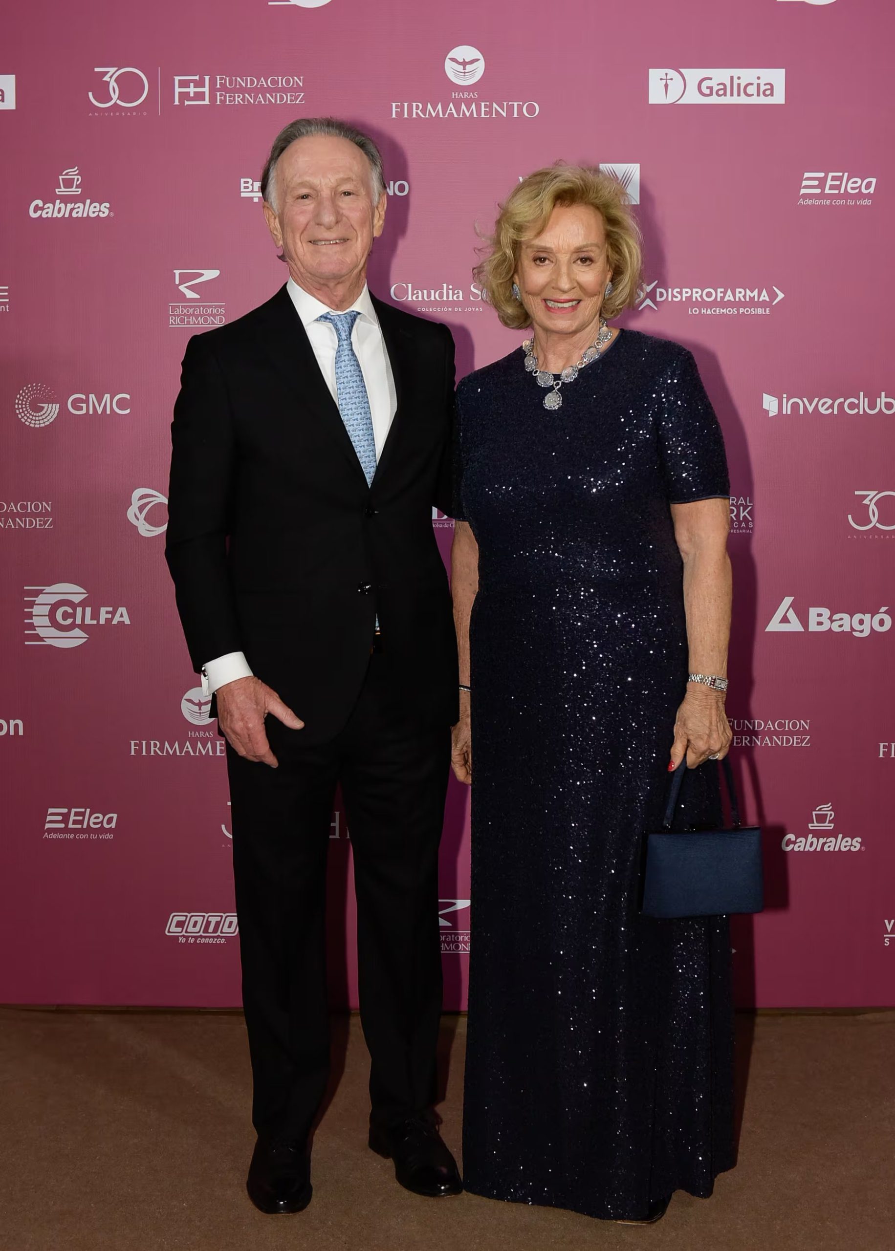 El presidente de la Cámara Argentina de la Construcción, Gustavo Weiss, y Miriam Bagó