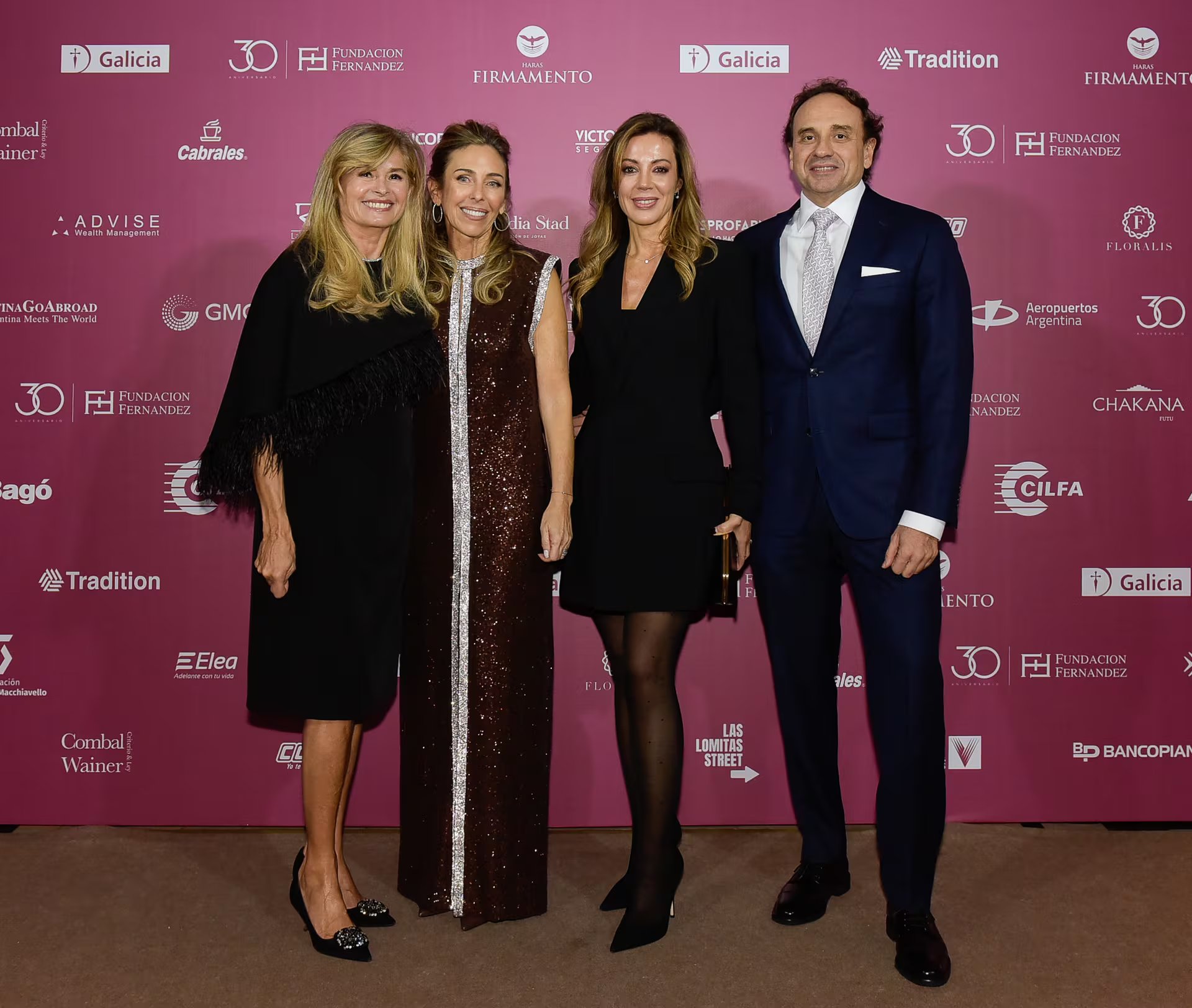 María Laura Leguizamón, Mariana Bagó, Flavia Royón y Facundo Prado