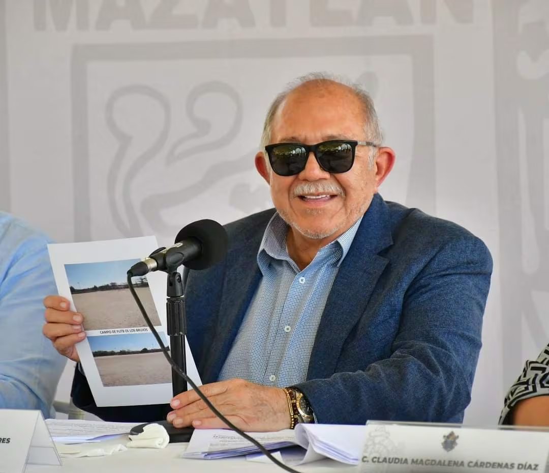 El Químico fue amenzado por Rocha Moya para renunciar a la alcaldía de Mazatlán. 