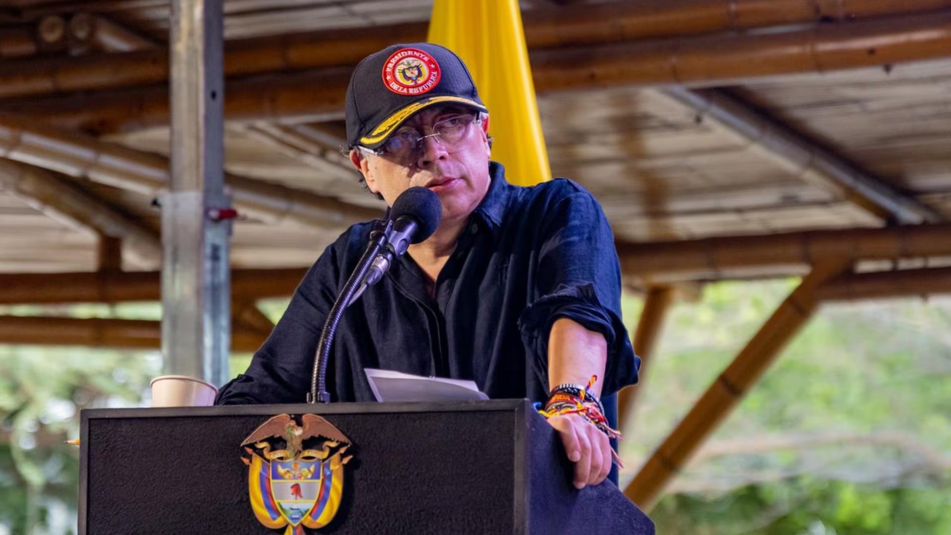 Abelardo de la Espriella aseguró que el plan para asesinarlo sería consecuencia de las decisiones que ha tomado el Gobierno Petro bajo la política de Paz Total - crédito Joel González/Presidencia