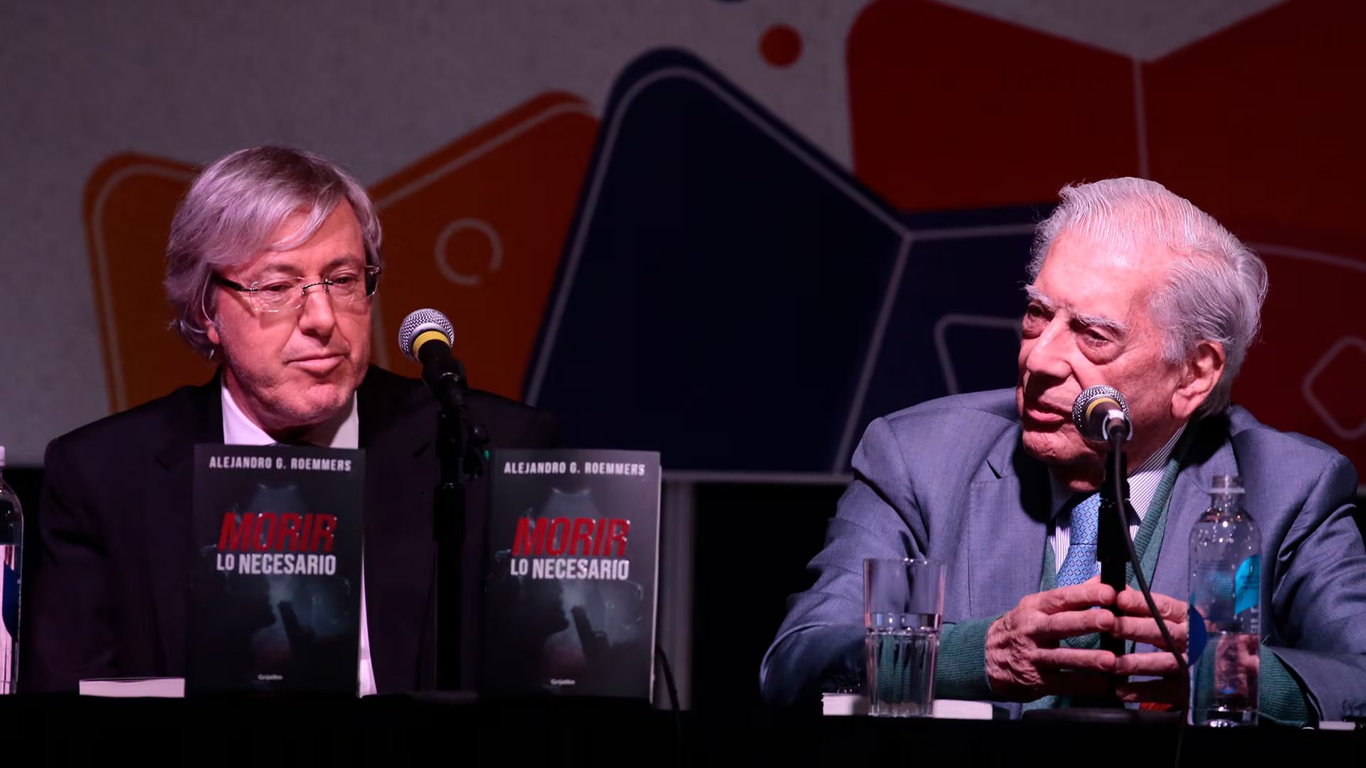 Mario Vargas Llosa presentó 