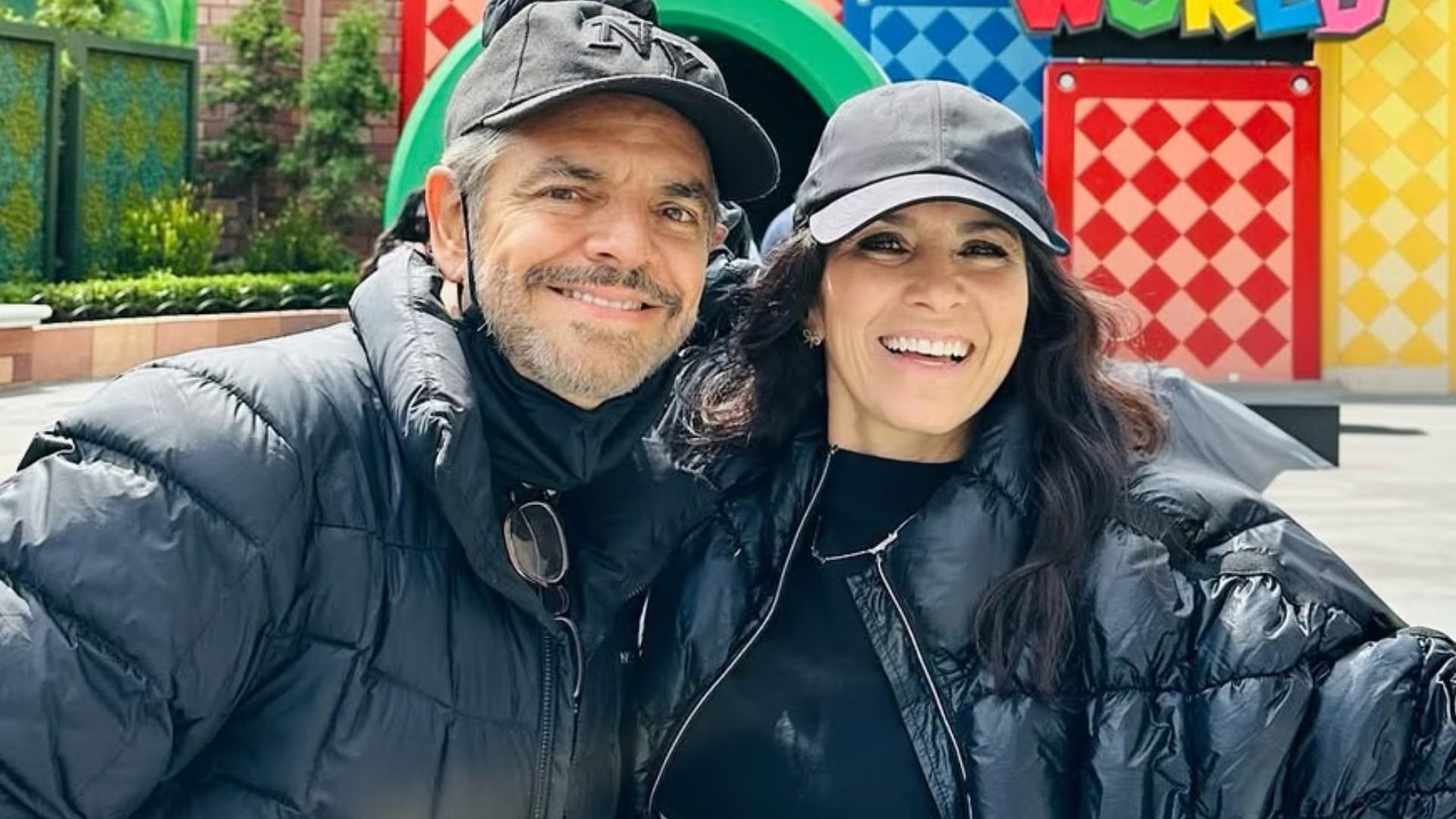 La integrante del grupo Sentidos Opuestos reside actualmente en Los Ángeles con Eugenio Derbez y su hija Aitana, lo que ha dificultado su regreso a las telenovelas mexicanas (Instagram: @alexrosaldo)