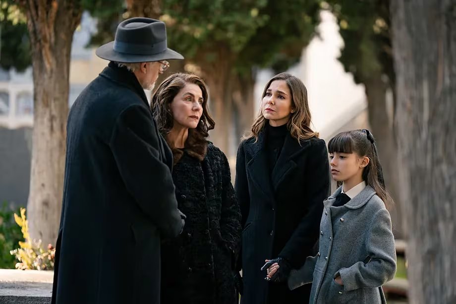 Damián, Digna y Begoña en 'Sueños de libertad' (ATRESMEDIA).