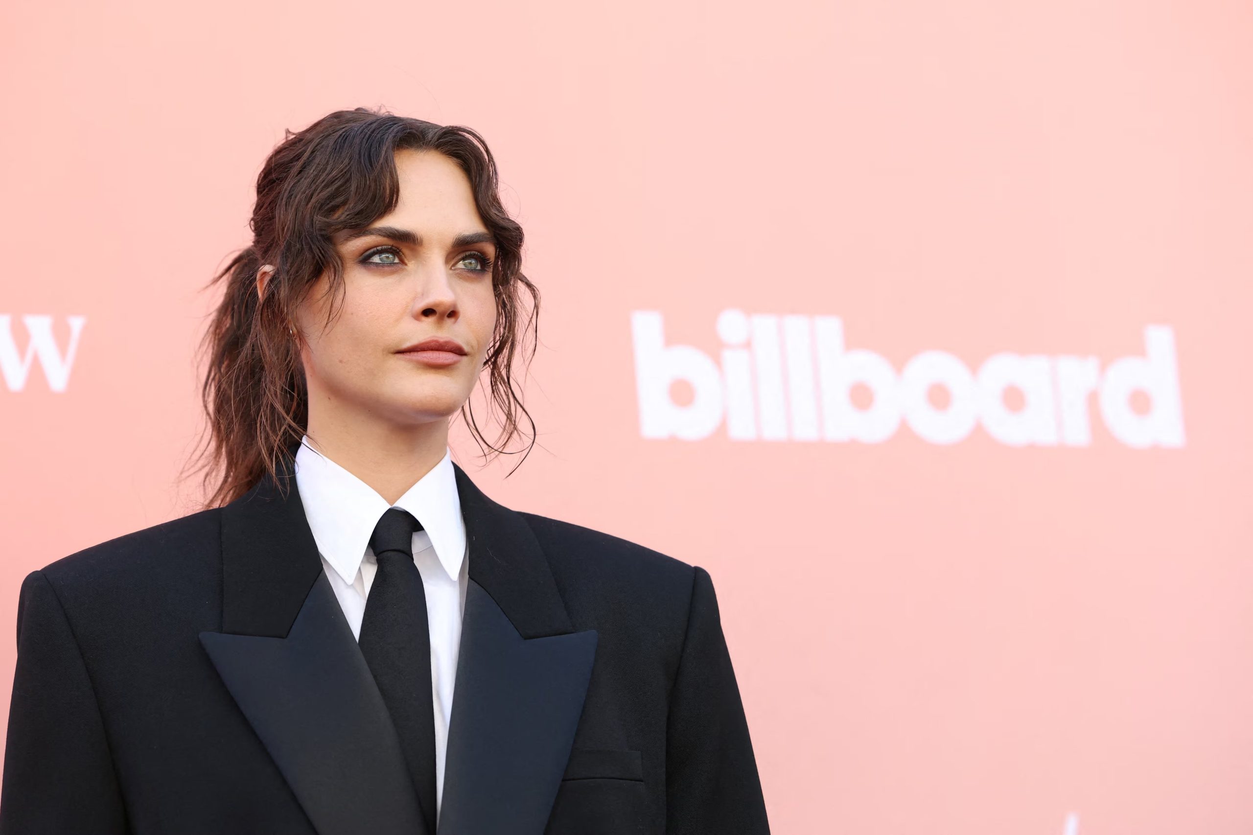 En la misma entrevista, Delevingne afirmó que la representación lésbica y la comunidad gay joven fueron clave en su aceptación (REUTERS/Mario Anzuoni)