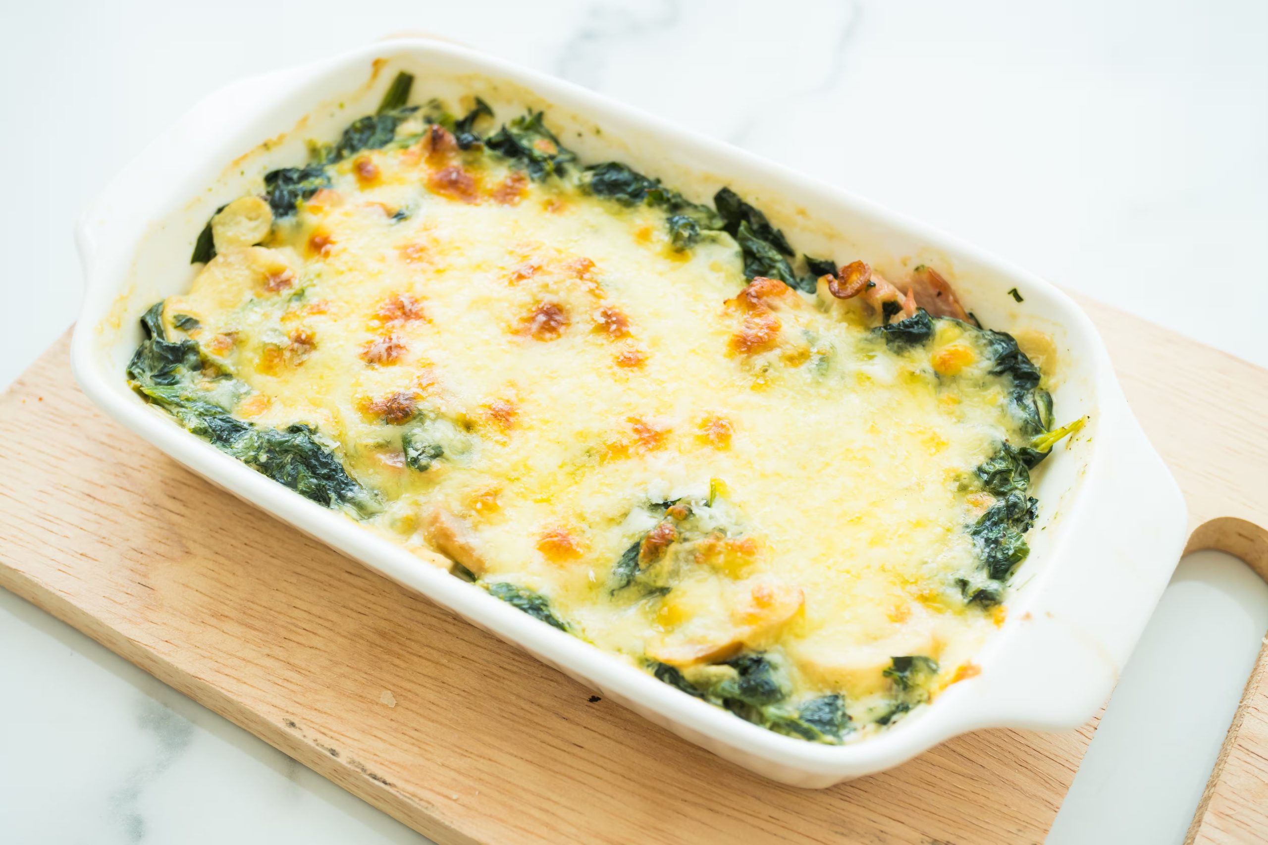 Espinacas a la crema, una receta reconfortante y deliciosa (Freepik)