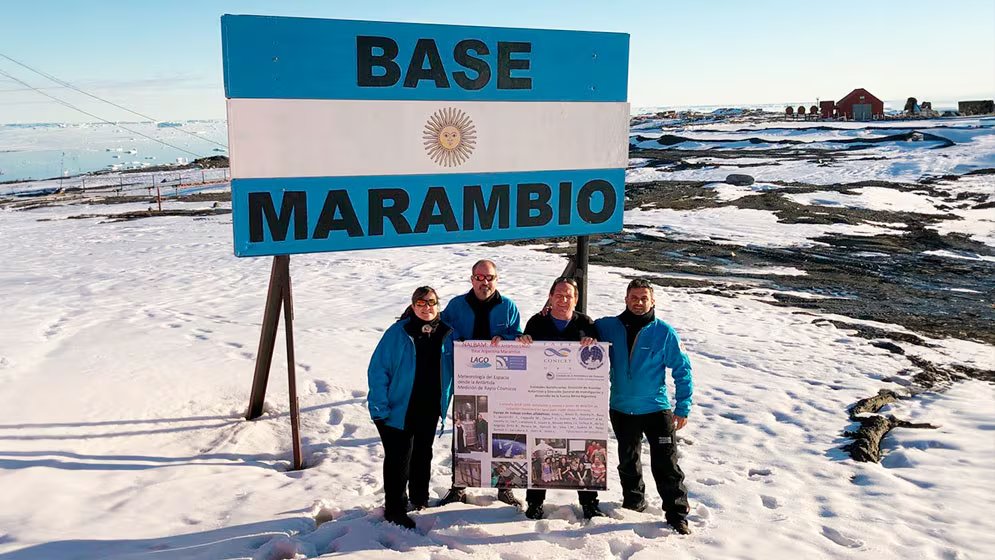 Neurus integra la red LAGO, que enlaza proyectos desde México hasta la Antártida, posicionando a Argentina como pionera en la detección de rayos cósmicos en la región (CONICET)