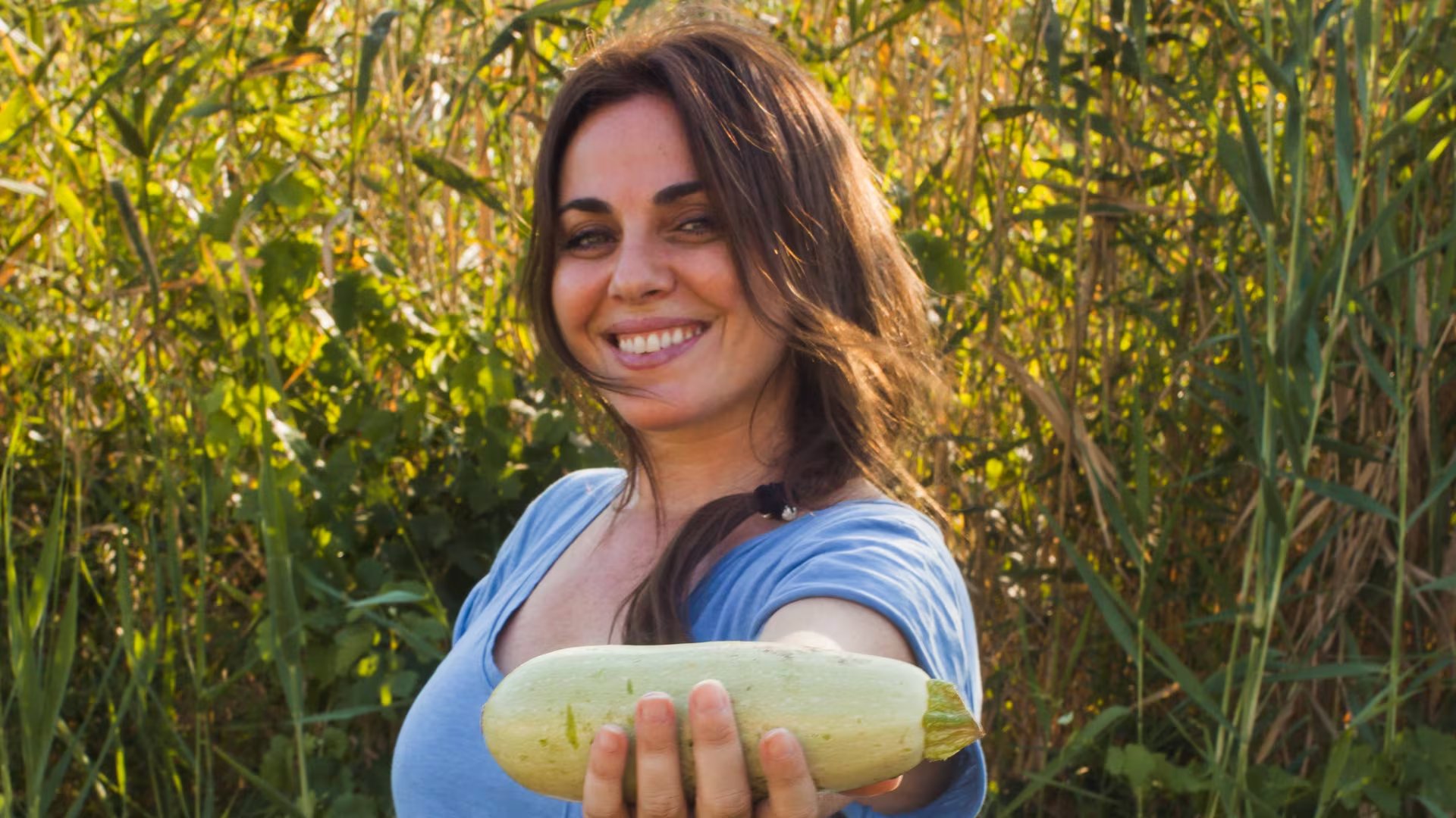 El programa prioriza soluciones que ya estén en marcha y que puedan demostrar impacto tangible en las áreas de salud, agricultura o seguridad alimentaria. 
(Bayer S. A.)