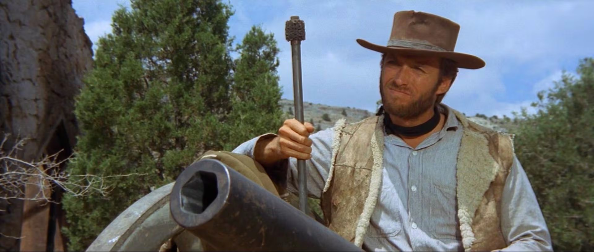 Clint Eastwood consolida más de seis décadas de trayectoria con 42 películas dirigidas y un legado artístico y financiero notable (ASOCIACIÓN CULTURAL SAD HILL/Europa Press)