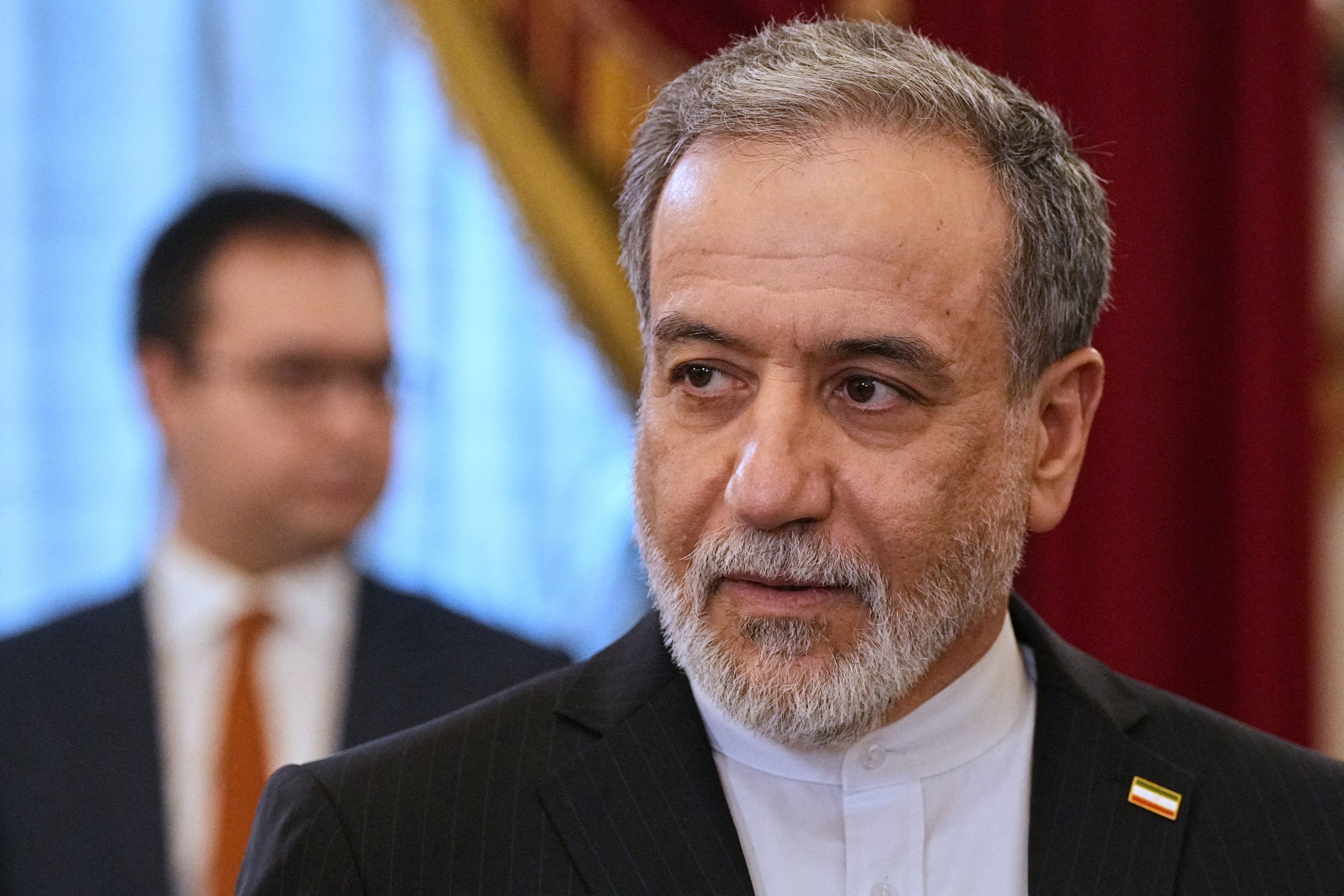 El ministro de Relaciones Exteriores iraní, Abbas Araqchi, afirmó que “los acontecimientos en Ormuz demuestran que no hay solución militar a una crisis política” y exhortó a Estados Unidos a priorizar la mediación (REUTERS)