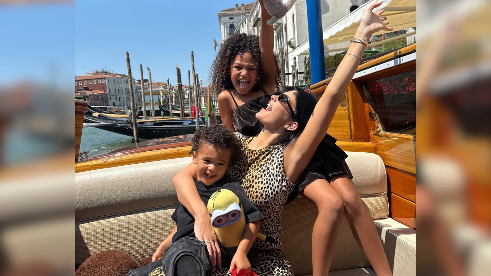 Stormi y Aire Webster representan la nueva etapa pública de Kylie Jenner. (Instagram /krisjenner)