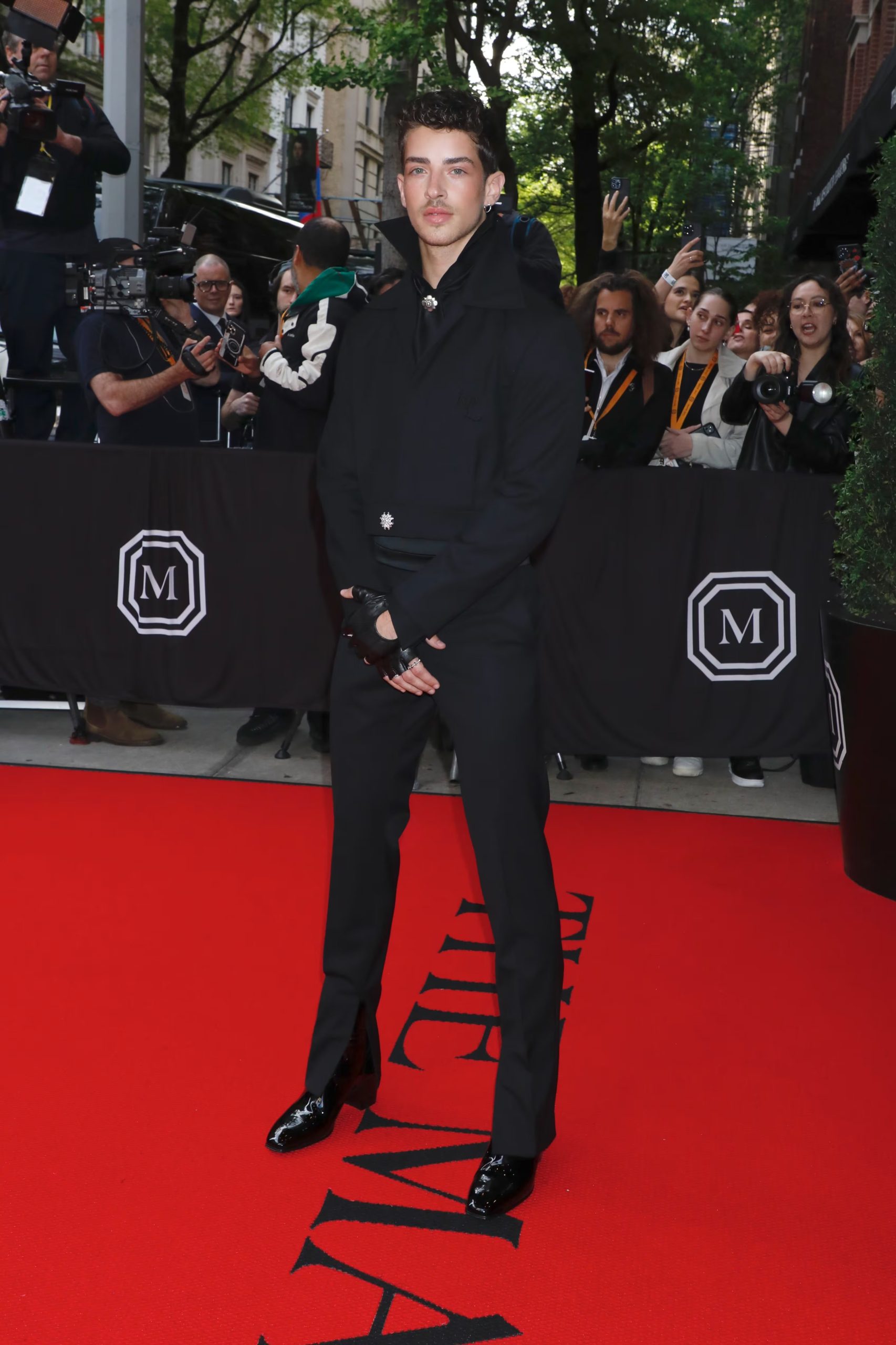 Manu Ríos en la Gala Met del año 2024. (Grosby)