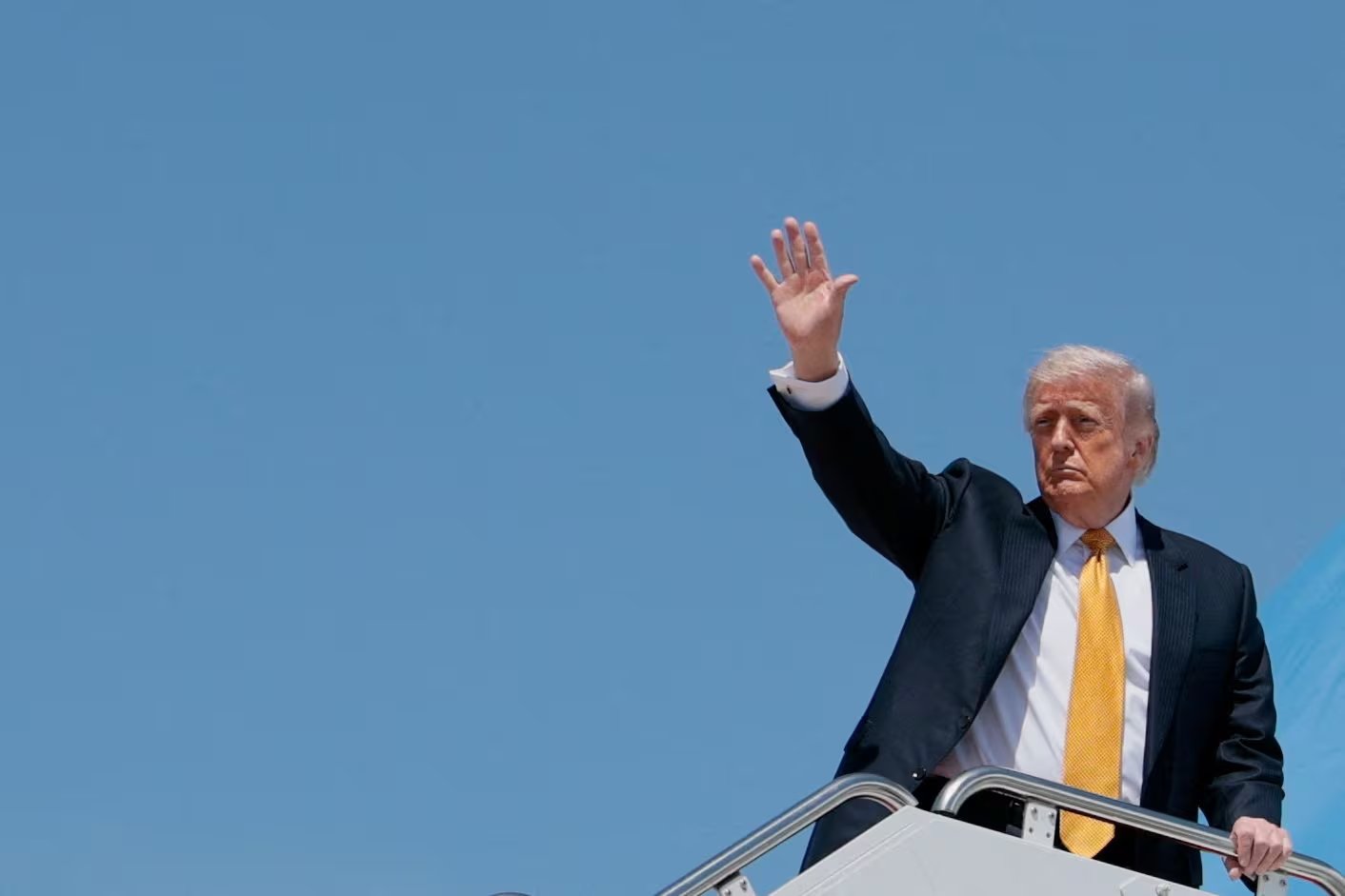 Antes de abandonar la Casa Blanca, Trump se refirió al conflicto con Irán, aliado estratégico de Beijing. “Tendremos una larga conversación al respecto”, declaró (REUTERS)