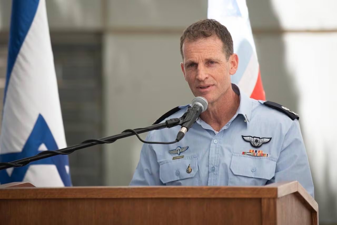 El general Omer Tischler asumió la jefatura de la Fuerza Aérea