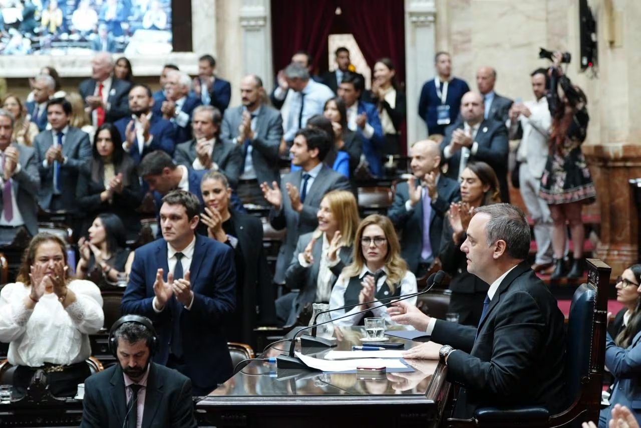 El jefe de Gabinete, Manuel Adorni, en el Congreso de la Nación durante su informe de gestión (Agencia de Gobierno)