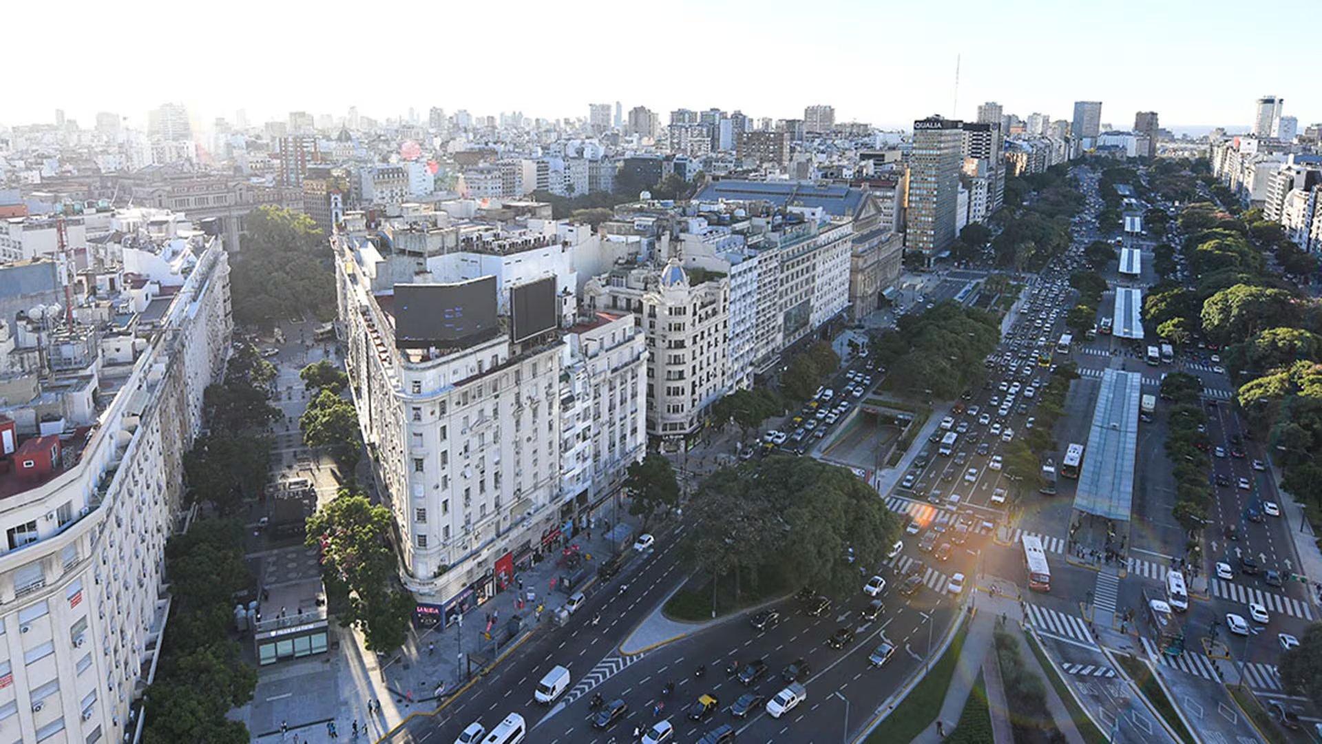 El Obelisco de Buenos Aires fue construido en solo 31 días en 1936 sobre el solar de la antigua Iglesia de San Nicolás.