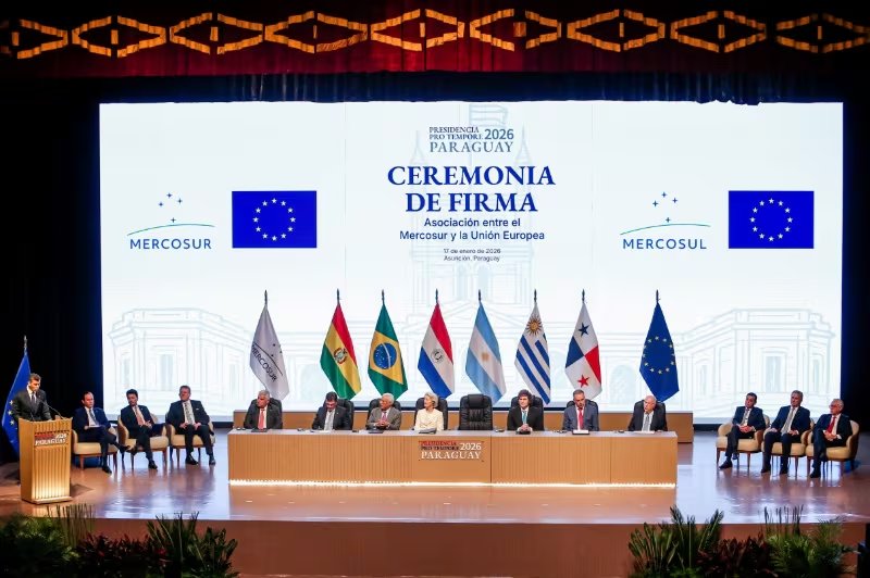 En conjunto, la UE y Mercosur representan cerca del 30% del Producto Interno Bruto mundial y más de 700 millones de consumidores, lo que ubica al acuerdo entre los más relevantes a nivel global (REUTERS)