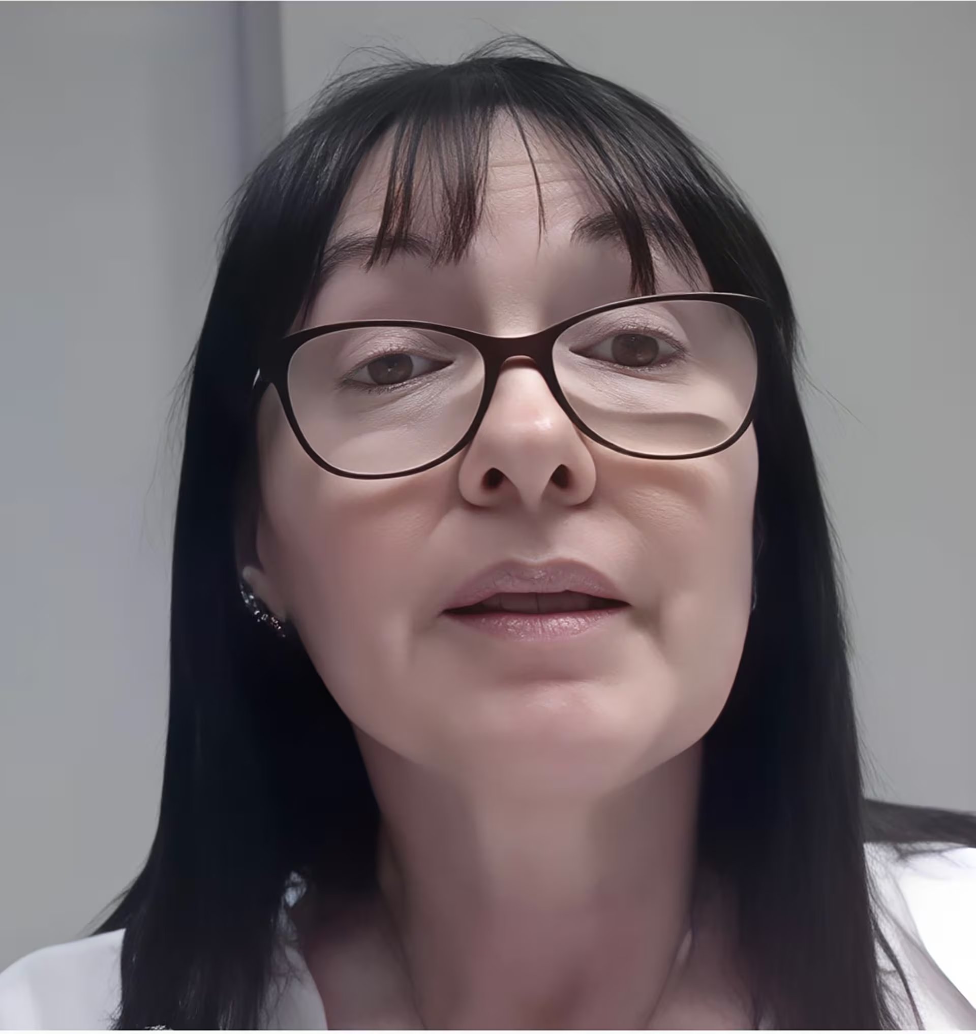 María Teresa de Ferreira esposa de Héctor Ferreira es tía de Francisco Paparoni.