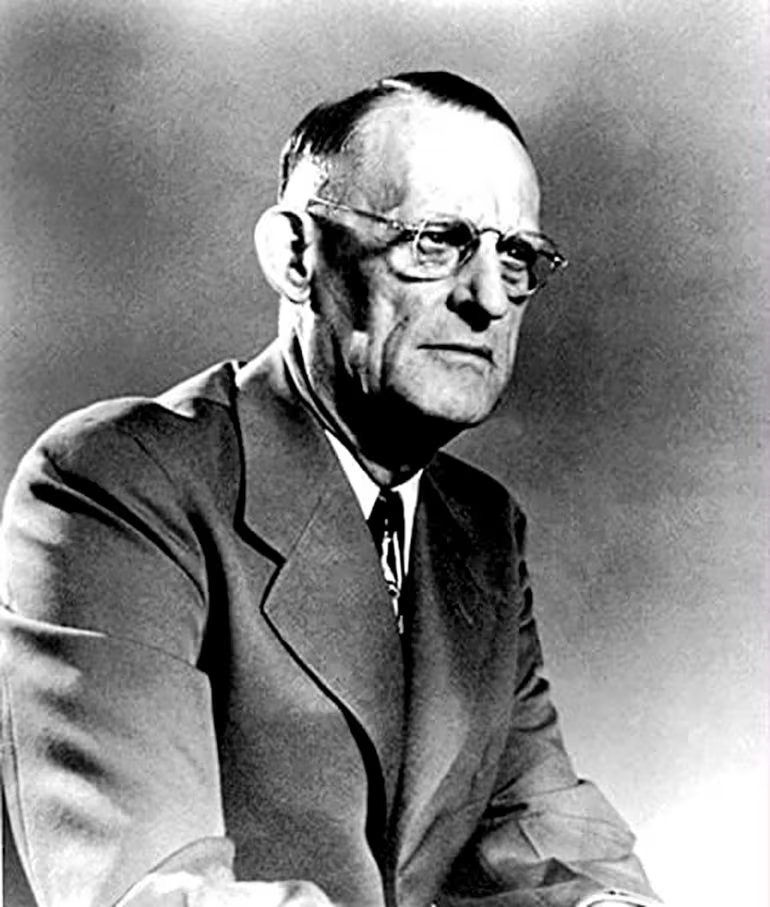 Robert Holbrook Smith era cirujano especializado en proctología y también era adicto a la bebida