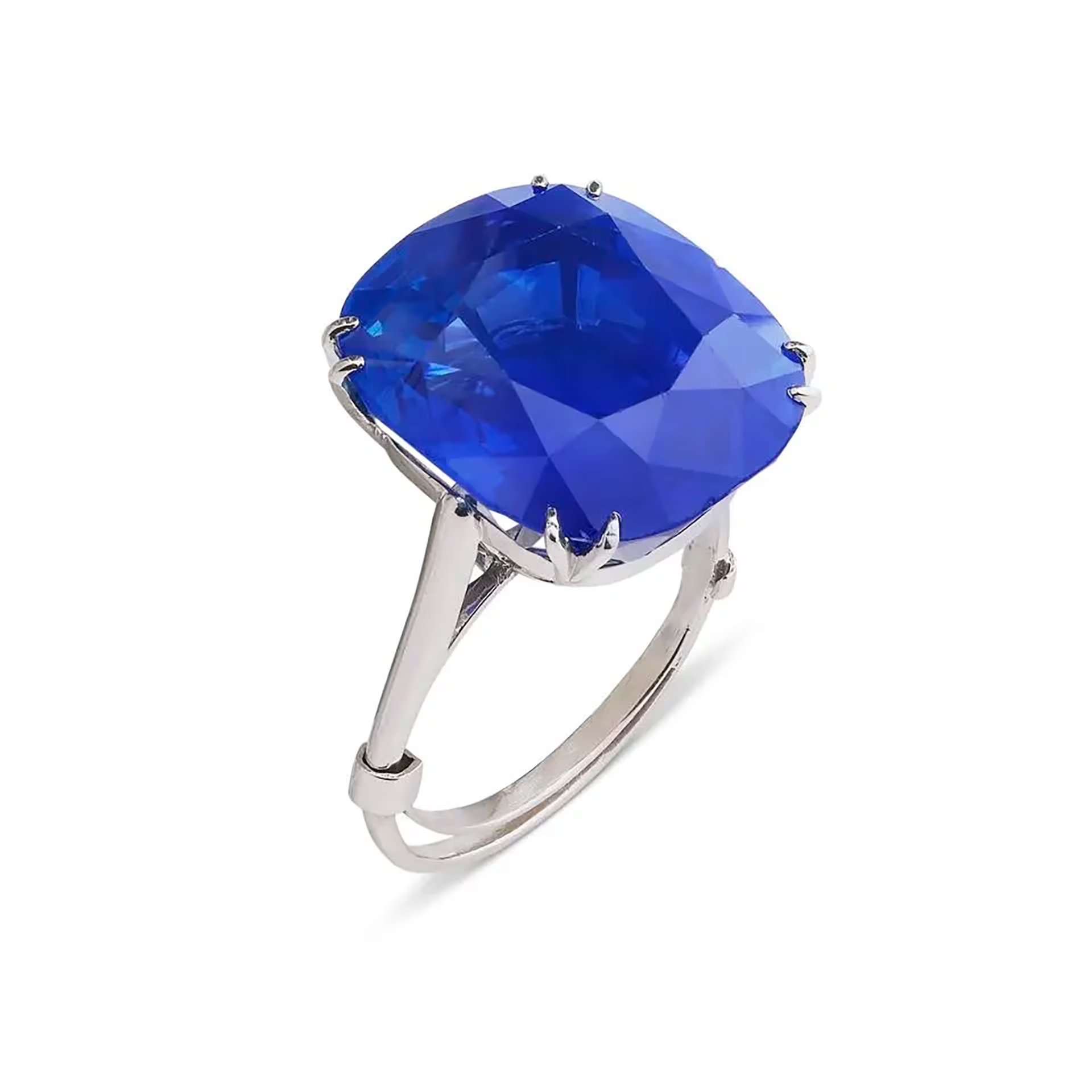 Joyas históricas y piezas de diseño icónico como un anillo Art Déco de Boucheron superaron el millón de dólares en la subasta (Christie's)