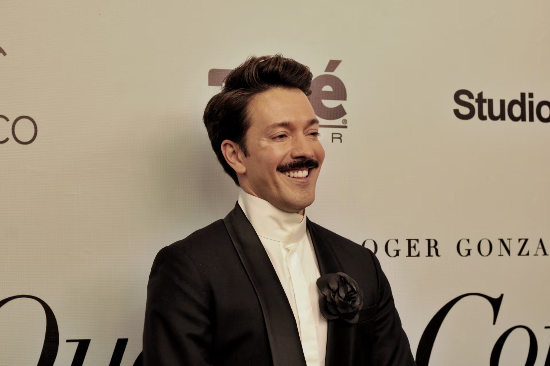 Roger González presenta el cortometraje “Quédate Conmigo” y anuncia su nueva etapa creativa alejada de la televisión. - (Miriam Estrella/ Infobae)