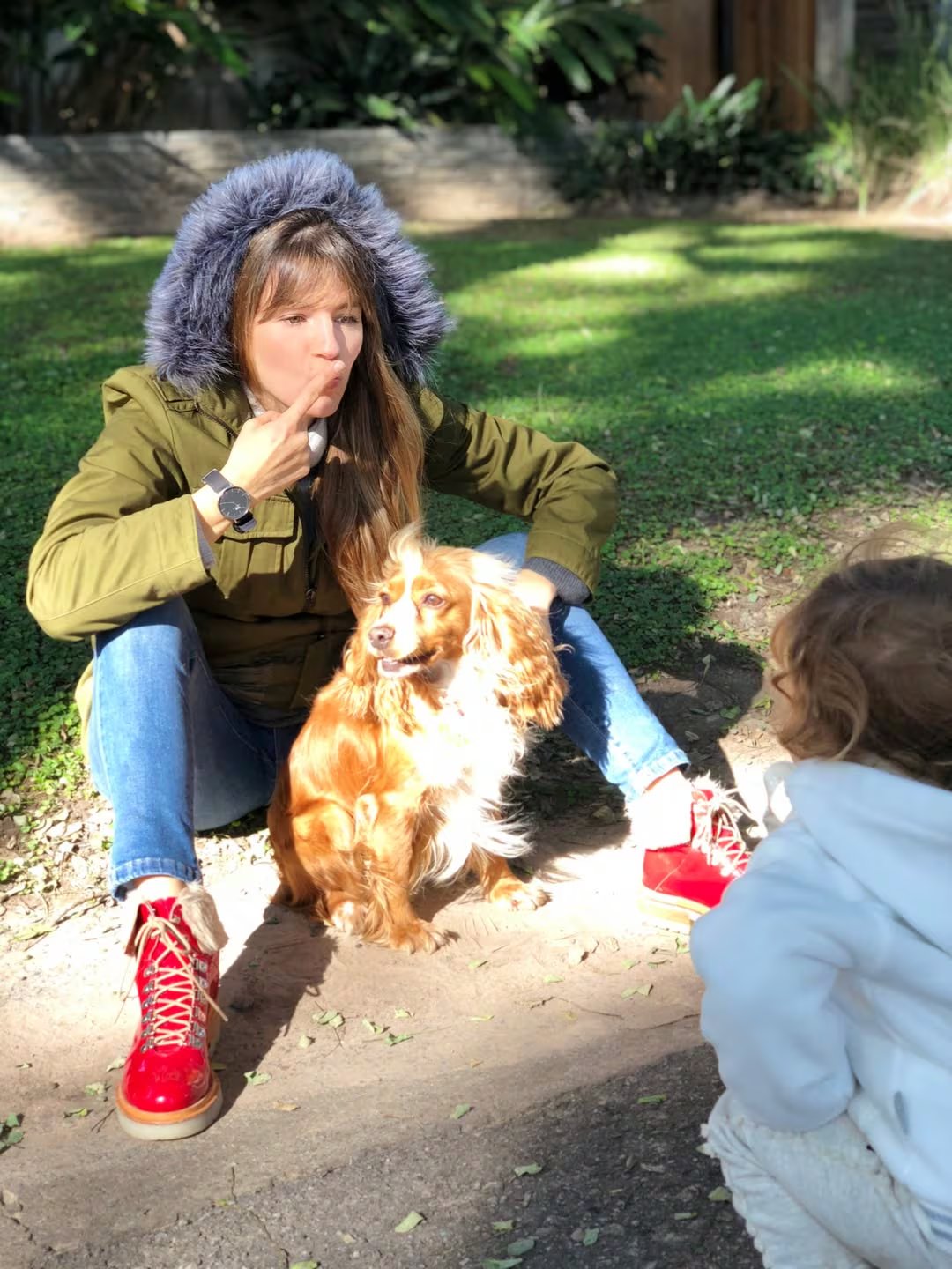 Las imágenes compartidas por Marcela muestran a Perri integrada en cada momento familiar