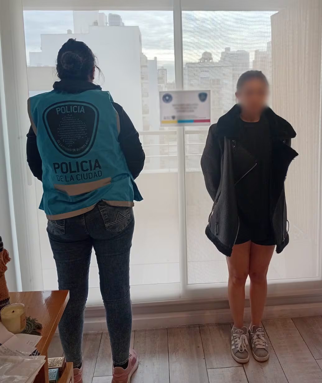 V.L., de 26 años, fue detenida por la Policía de la Ciudad